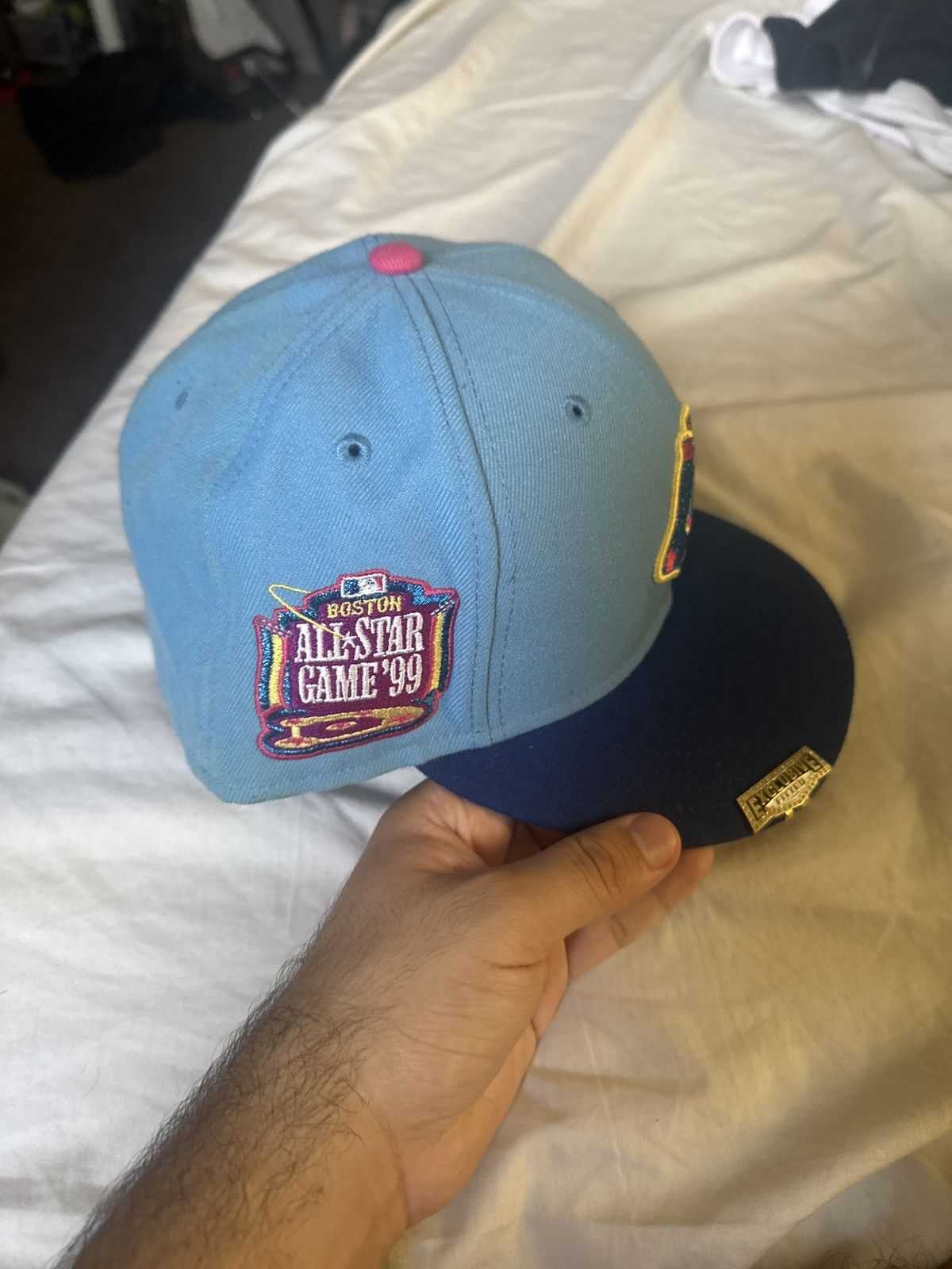 New Era Ren and Stimpy Red sox exclusive 7 1/2 Size 32 - 3 Thumbnail