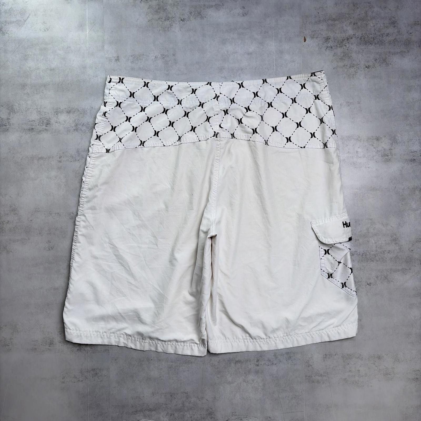 Hurley Y2K White Hurley Grunge Surf Baggy Board Shorts Size US 36 / EU 52 - 5 Thumbnail