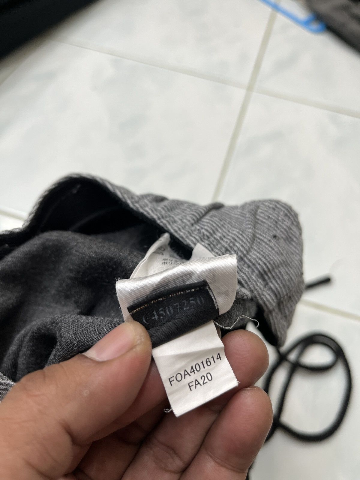 Oakley 🔥🔥🔥STEALS OAKLEY JOGGER PANTS Size US 33 - 17 Thumbnail