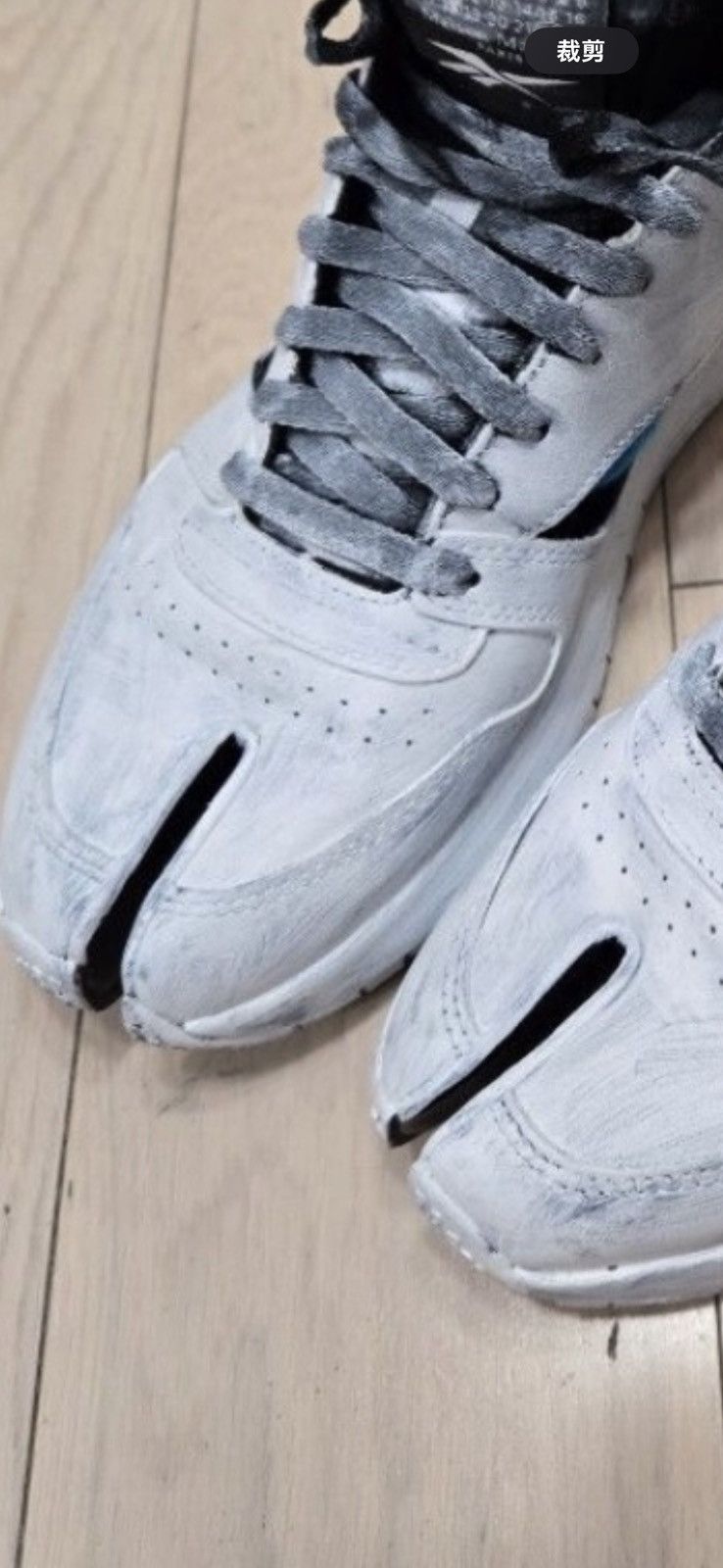 Maison Margiela Maison Margiela x Reebok Tabi sneaker Size US 9.5 / EU 42-43 - 8 Thumbnail