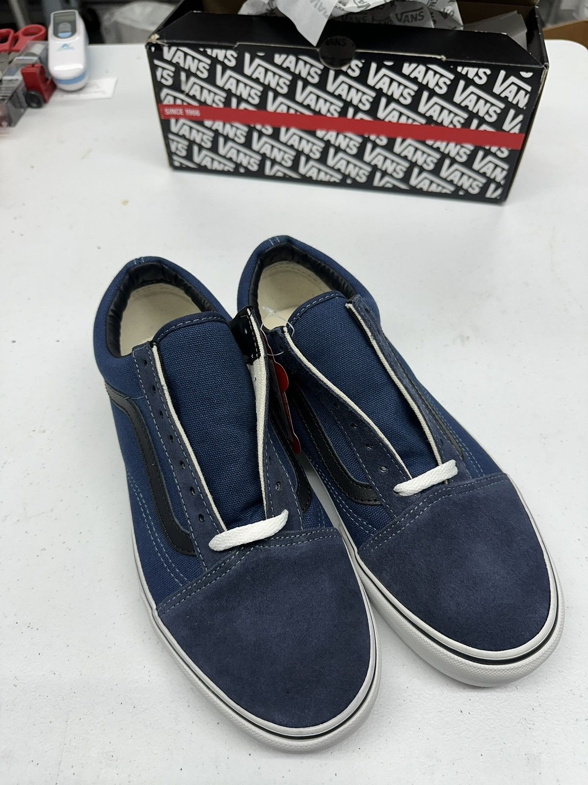 Vans Vans Old Skool Mood Indigo/Black size 9 Size US 9 / EU 42 - 1 Thumbnail