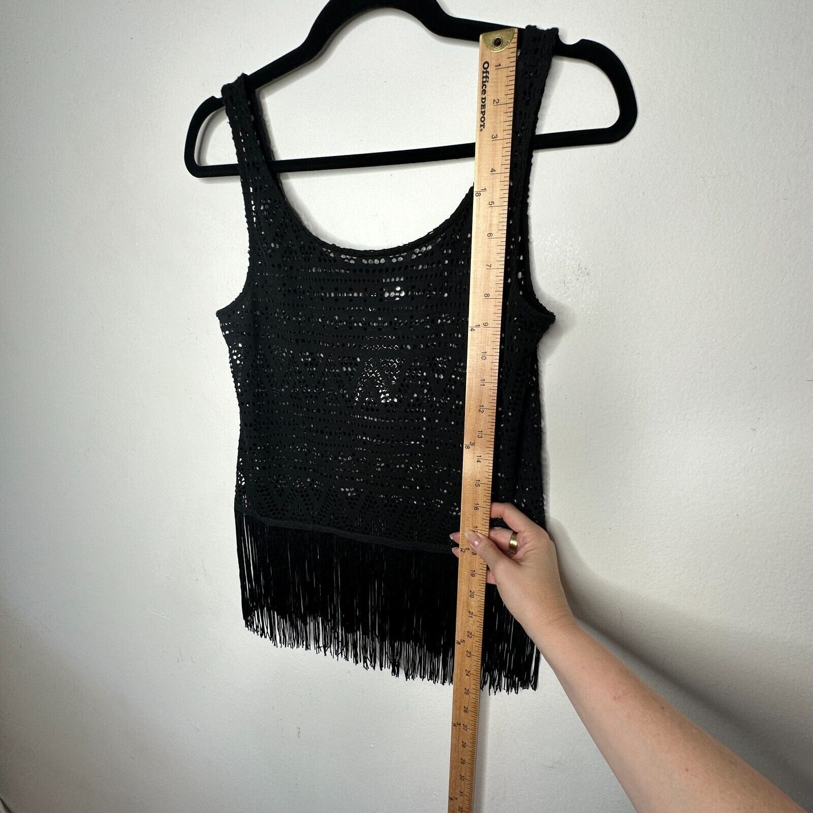 Divided NWT Divided H&M Black Crochet Tank Fringe Hem Sleeveless 4 Size S / US 4 / IT 40 - 9 Thumbnail