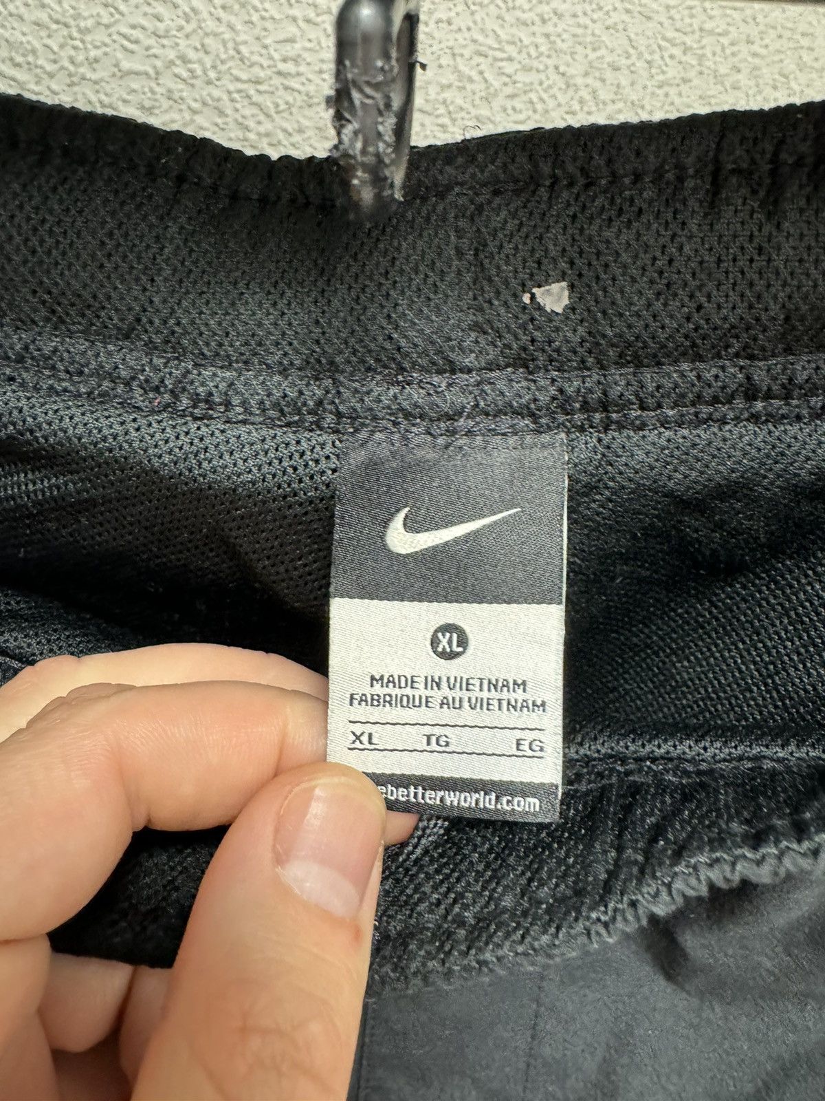 Nike Nike vintage black pants drill y2k nylon pants xl 36 cargo Size US 36 / EU 52 - 8 Thumbnail