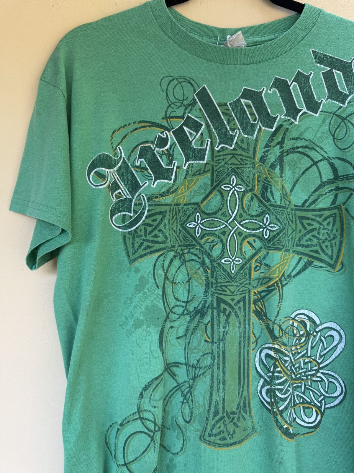Other Y2k Ireland Celtic Cross Tee Size US L / EU 52-54 / 3 - 2 Thumbnail