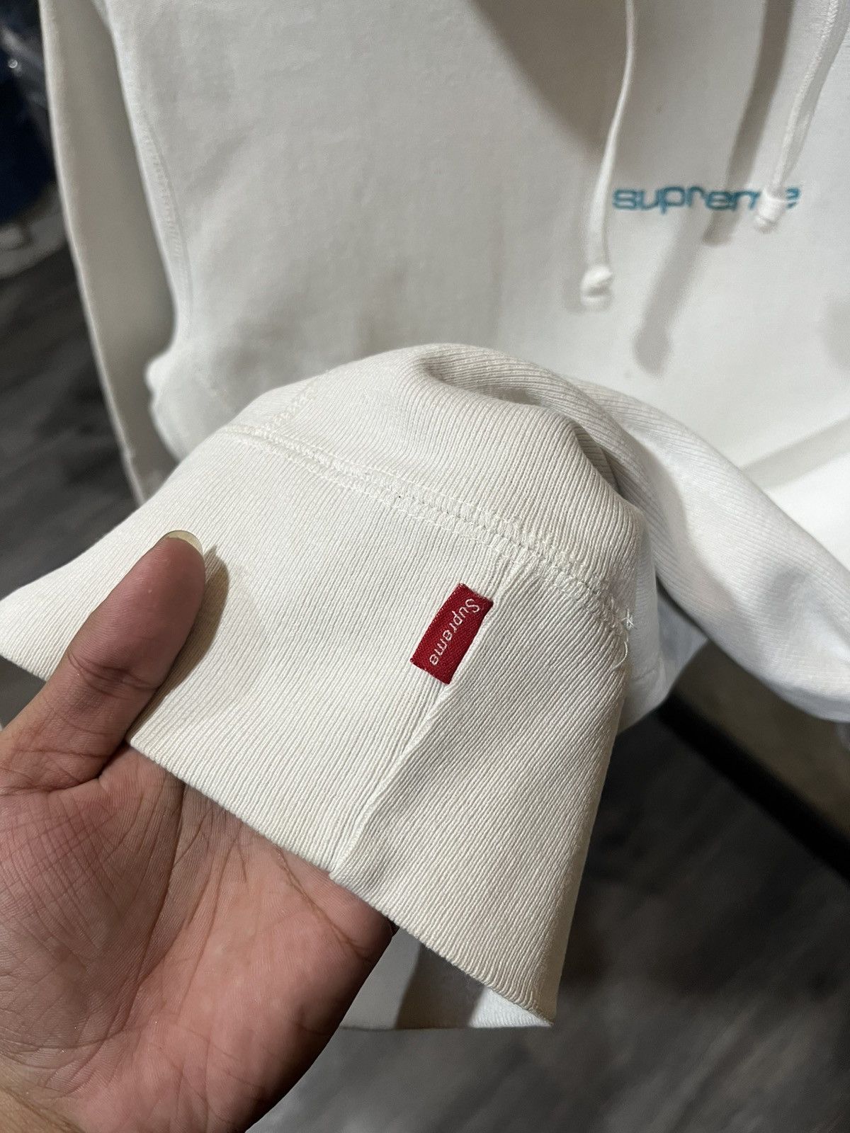 Supreme Supreme Compact Logo Hooded Sweatshirt Size US S / EU 44-46 / 1 - 5 Thumbnail