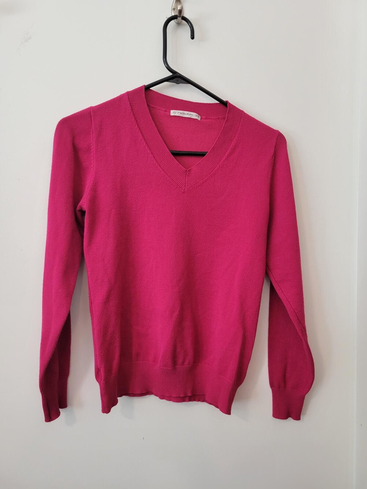 Other JJ Perfection Pink V-Neck Sweater Size M / US 6-8 / IT 42-44 - 1 Thumbnail