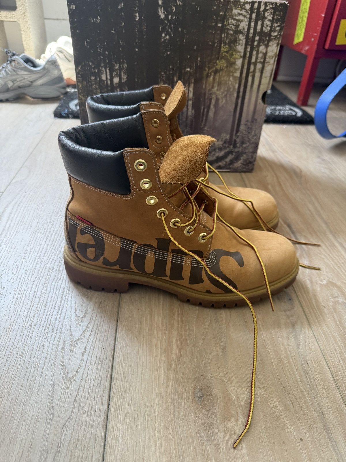 靴 Supreme Timberland Big Logo Boot Supreme Timberland Big Logo 6-Inch Premium Waterproof Boot