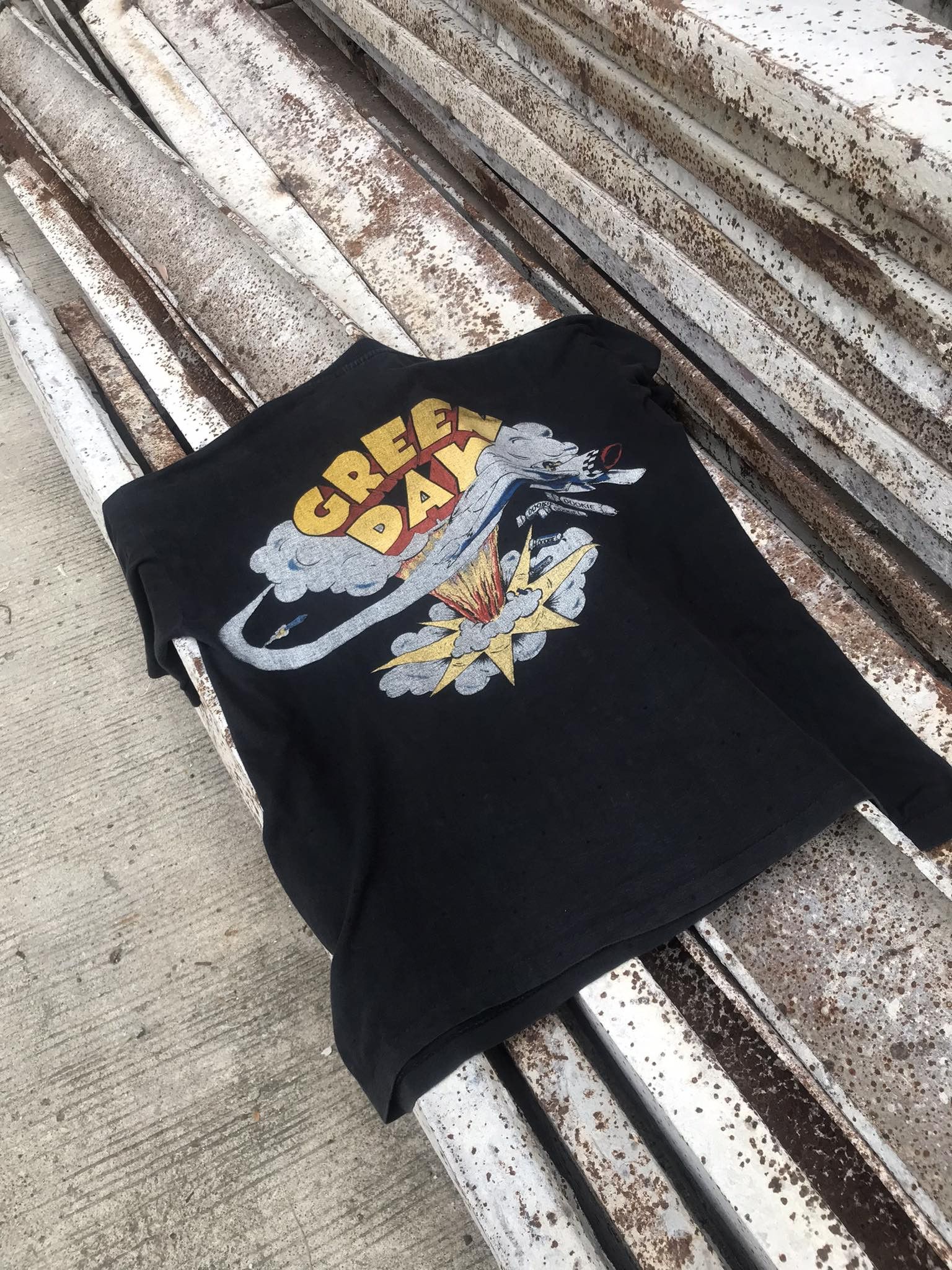Band Tees × Vintage 90'Green Day Dookie Euro Bootleg | Grailed