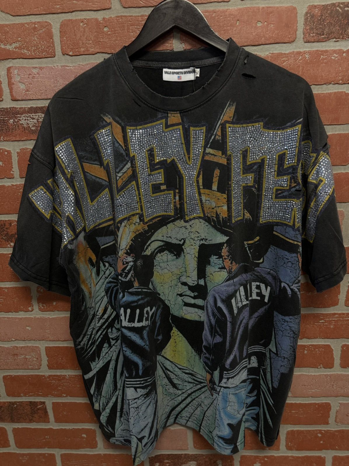 Vale Vale Valley Fest Bling Tee Size XL (NEW) Shiny Stones Size US XL / EU 56 / 4 - 5 Thumbnail