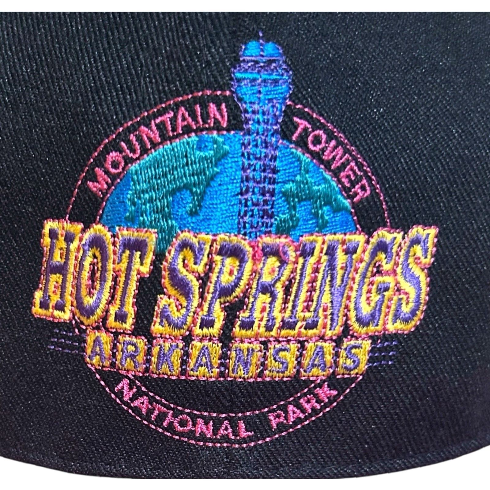 Vintage VINTAGE National Mountain Tower Hat Men Black Pink Y2K Adjustable Canvas Trucker Hat Size US M / EU 48-50 / 2 - 3 Thumbnail