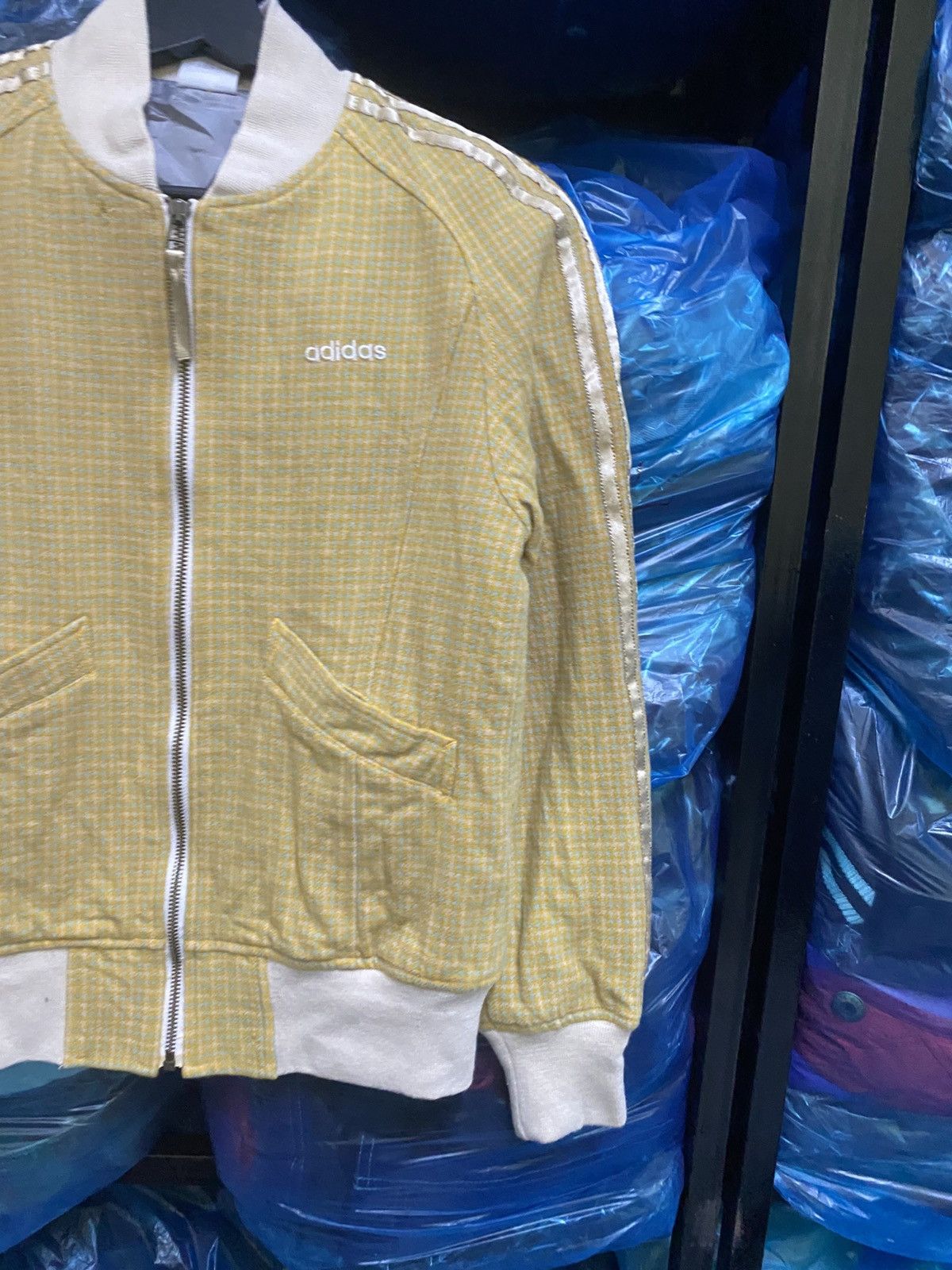 Adidas Vintage Adidas Sample Yellow Houndstooth Track Jacket Size US XS / EU 42 / 0 - 5 Thumbnail