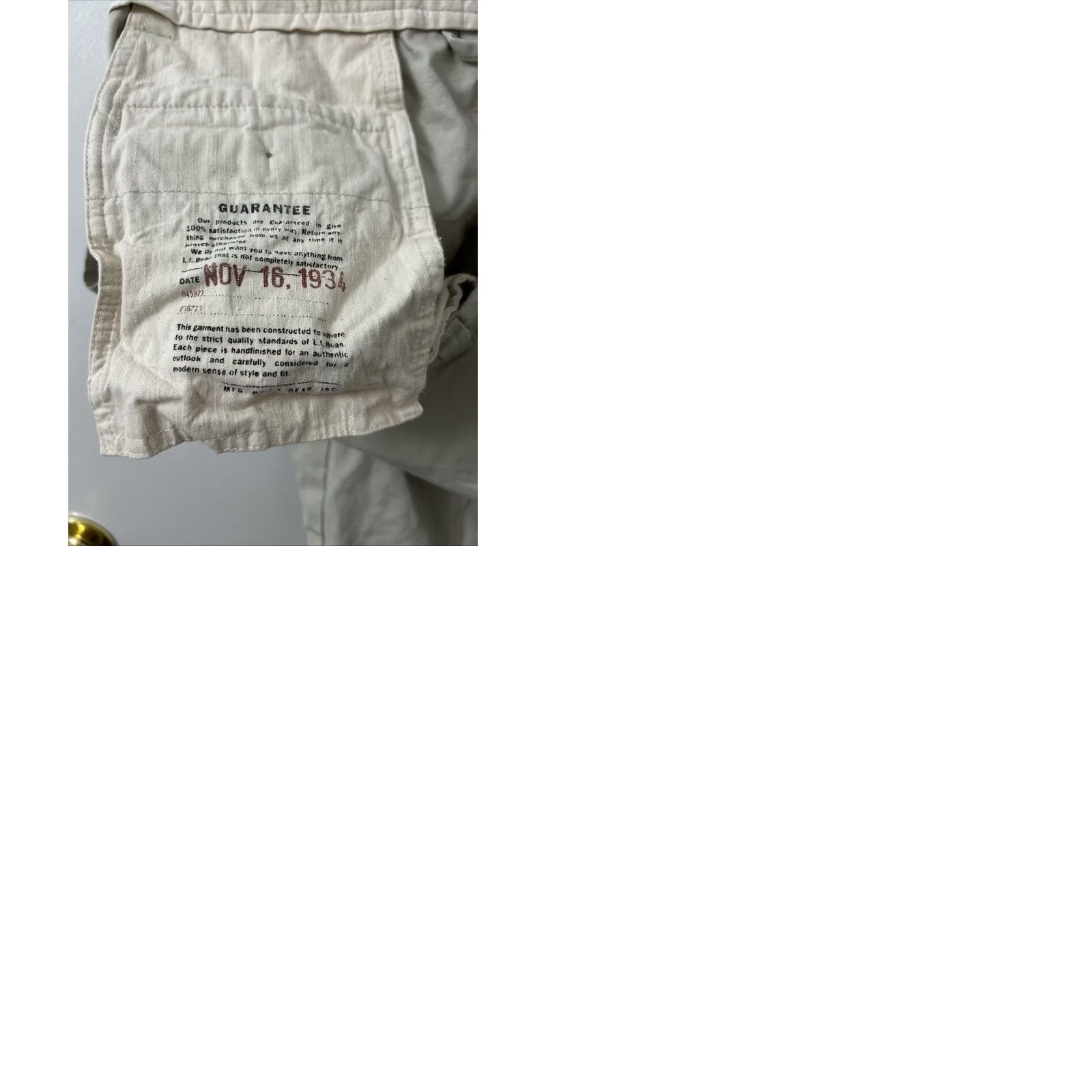 Vintage L.L. Bean Signature Shorts Mens 36 Beige Slim Straight Fit 304413 Canvas Cotton Zipper Flat Front Pockets Chino Summer Casual Vintage: No Size US 36 / EU 52 - 9 Thumbnail