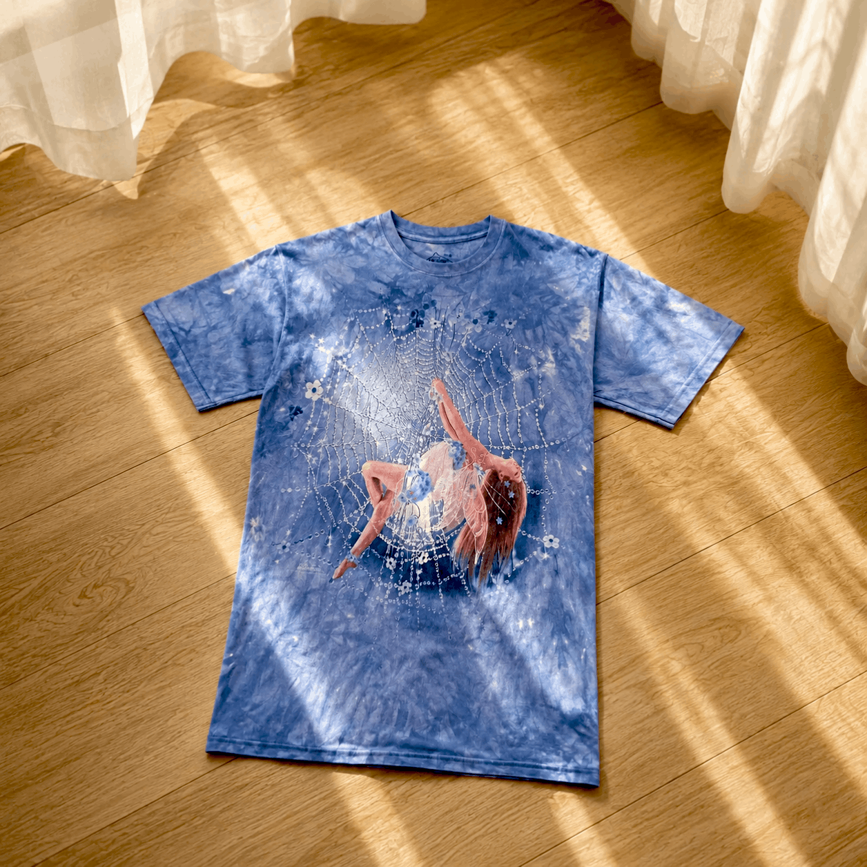 The Mountain The Mountain 'Swing Fairy Over Spider- Web Hand' Dyed Blue Size US M / EU 48-50 / 2 - 1 Thumbnail