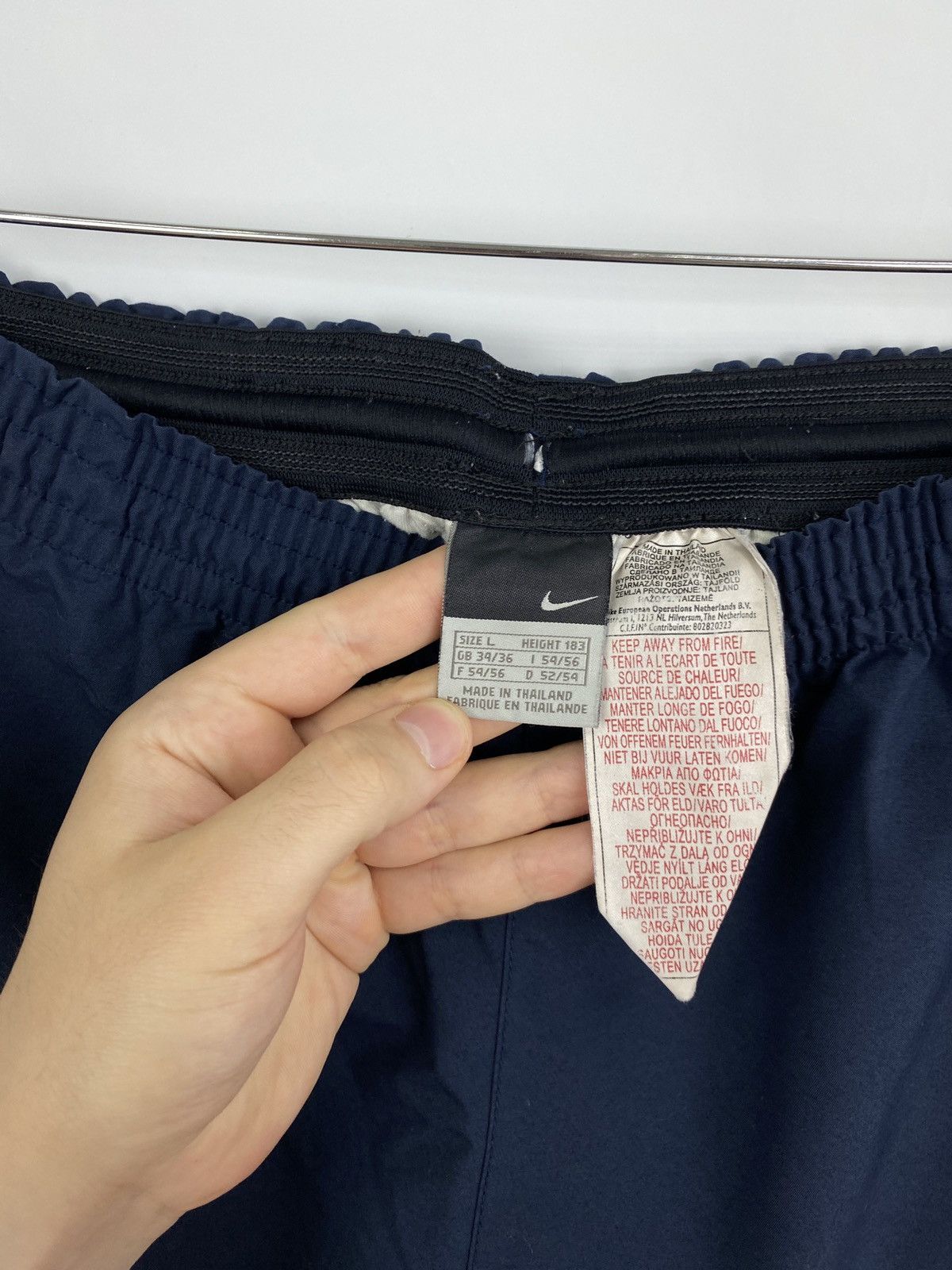 Nike 🇺🇸 Vintage 90s Nike Shorts Rare Retro Y2K Hype Size US 32 / EU 48 - 5 Thumbnail