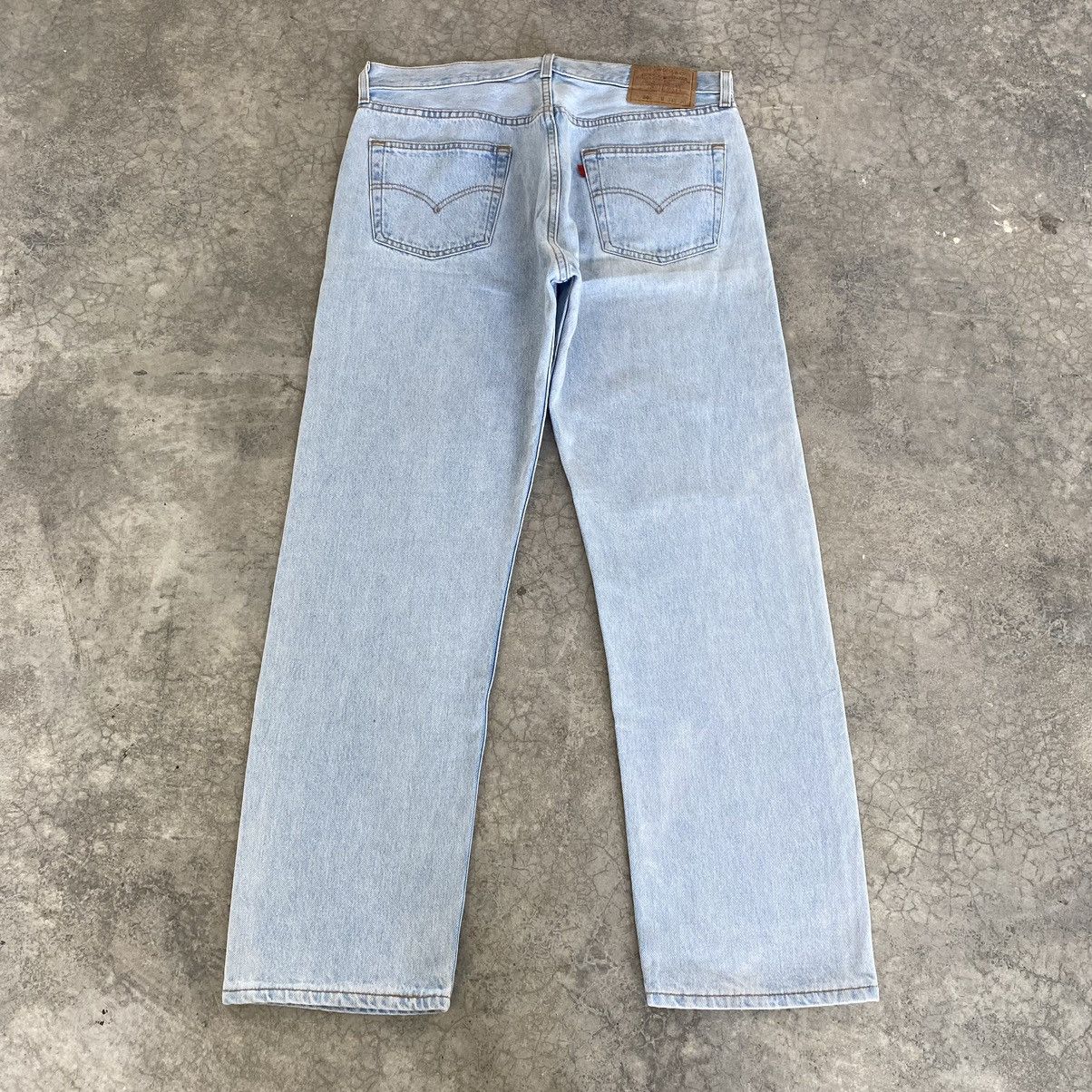 Levi's Size 35x30 Vintage 1996 Levis 501 Light Blue Jeans Size US 35 - 13 Thumbnail