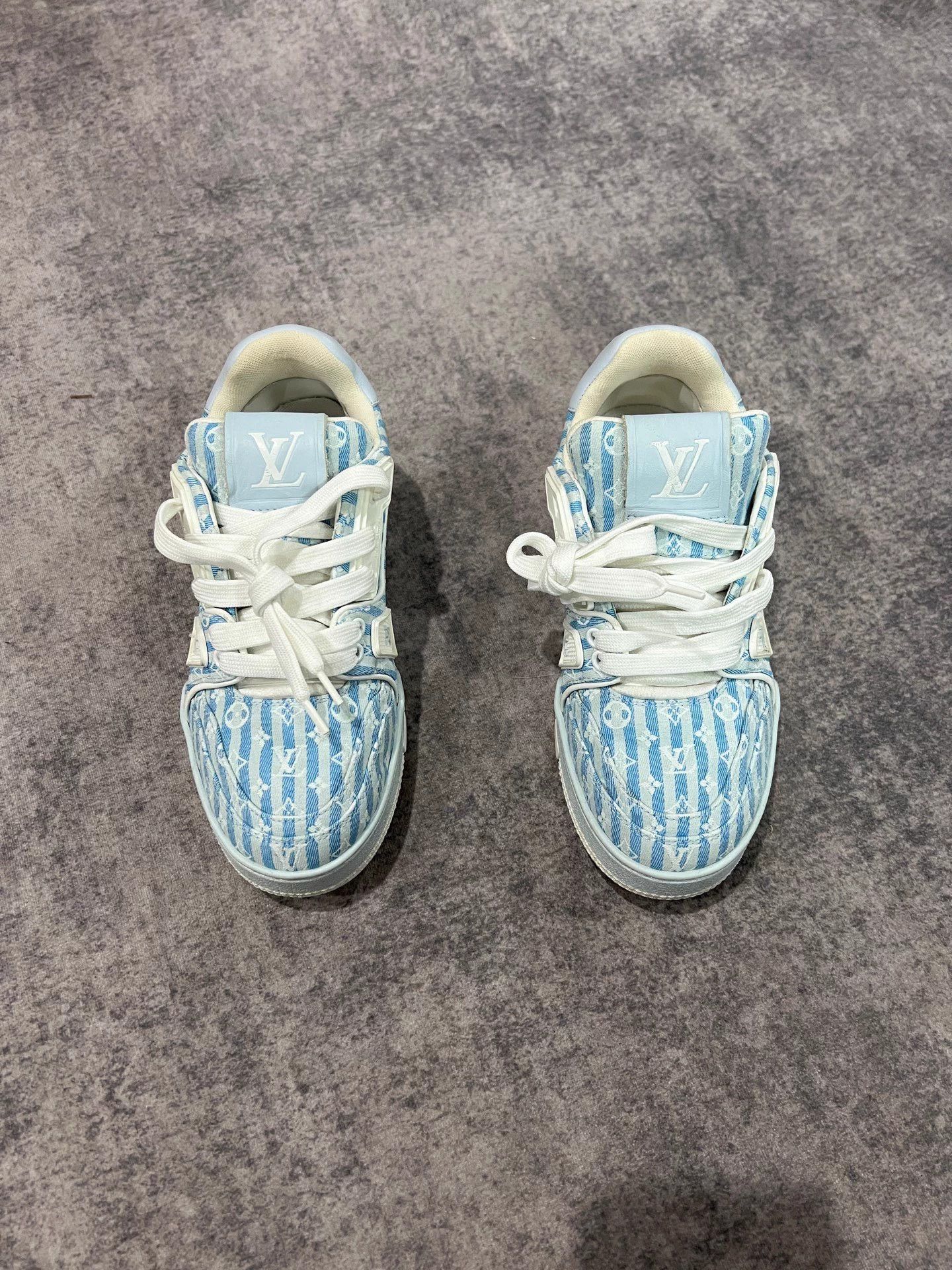 Louis Vuitton Louis Vuitton Striped All-Over Print Trainer Sneakers Size US 6 / IT 36 - 1 Thumbnail
