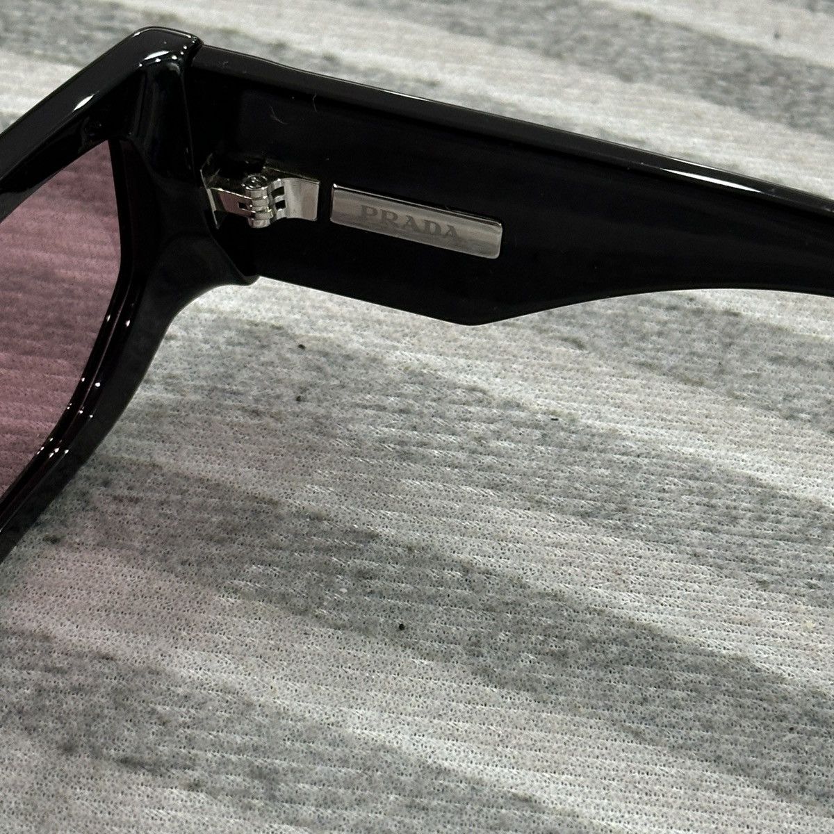 Prada PRADA 0PR 09ZS 16K30L SUNGLASSES Size ONE SIZE - 6 Thumbnail