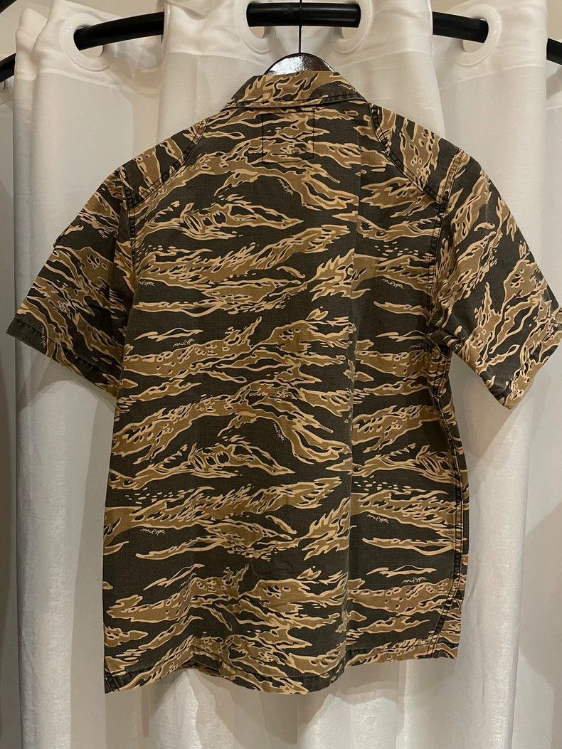Wtaps Wtaps Early Tiger Short Sleeve Two Pocket Jacket Size US M / EU 48-50 / 2 - 2 Thumbnail