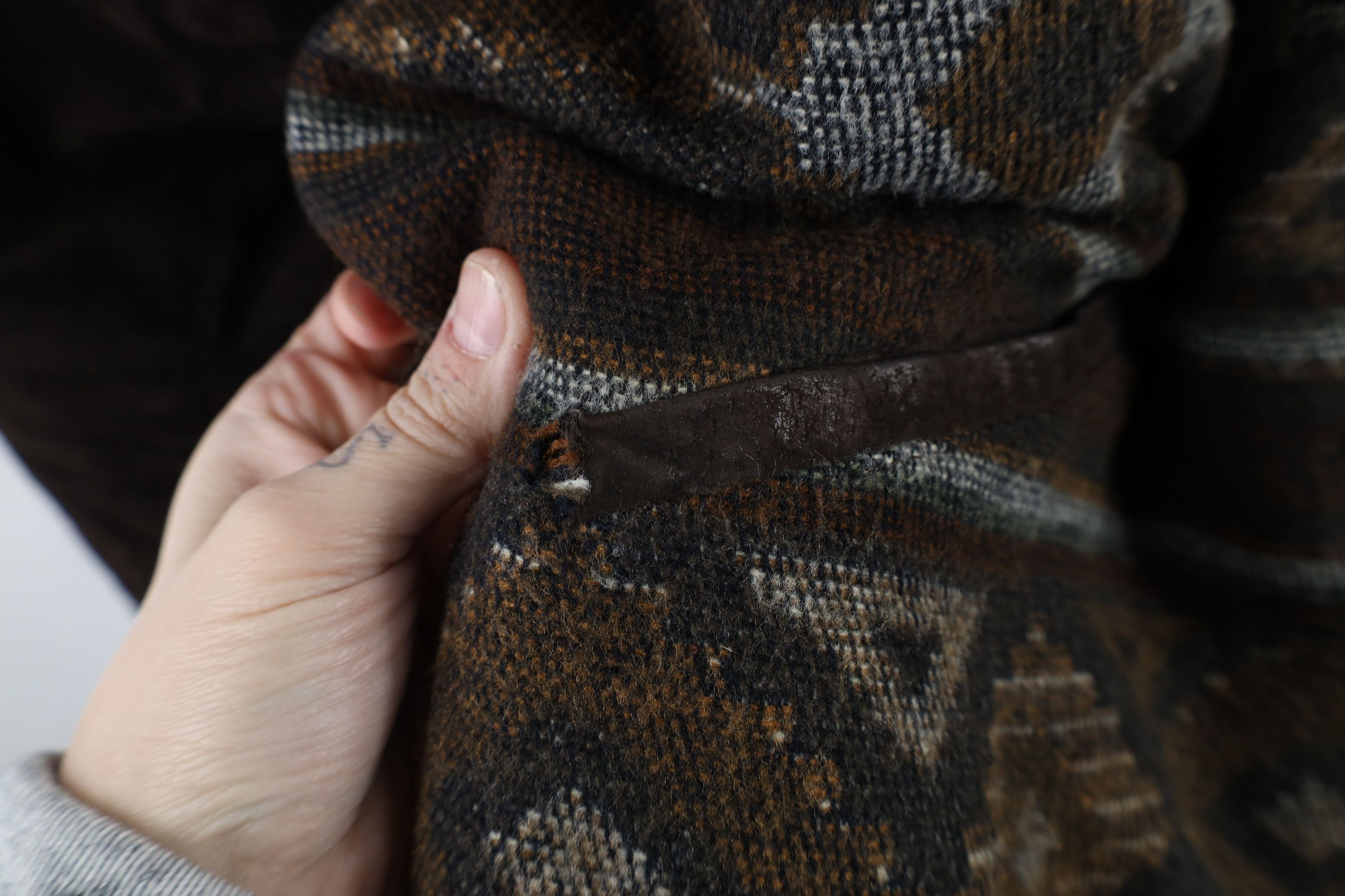 Vintage Vintage 90s Streetwear Suede Leather Southwestern Jacket Size US M / EU 48-50 / 2 - 7 Thumbnail