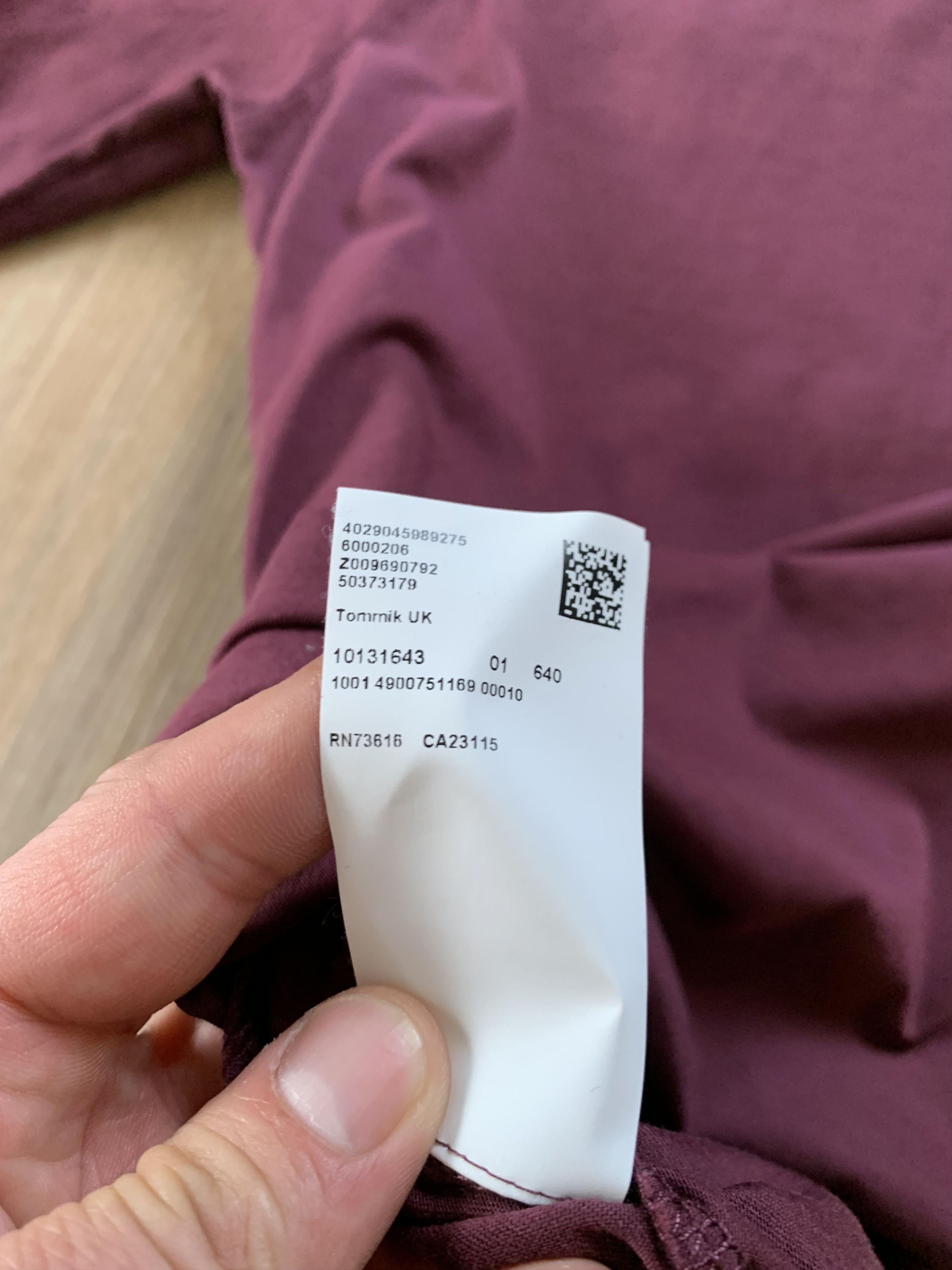 Hugo Boss Hugo Boss Burgundy Long Sleeve Size US S / EU 44-46 / 1 - 10 Thumbnail