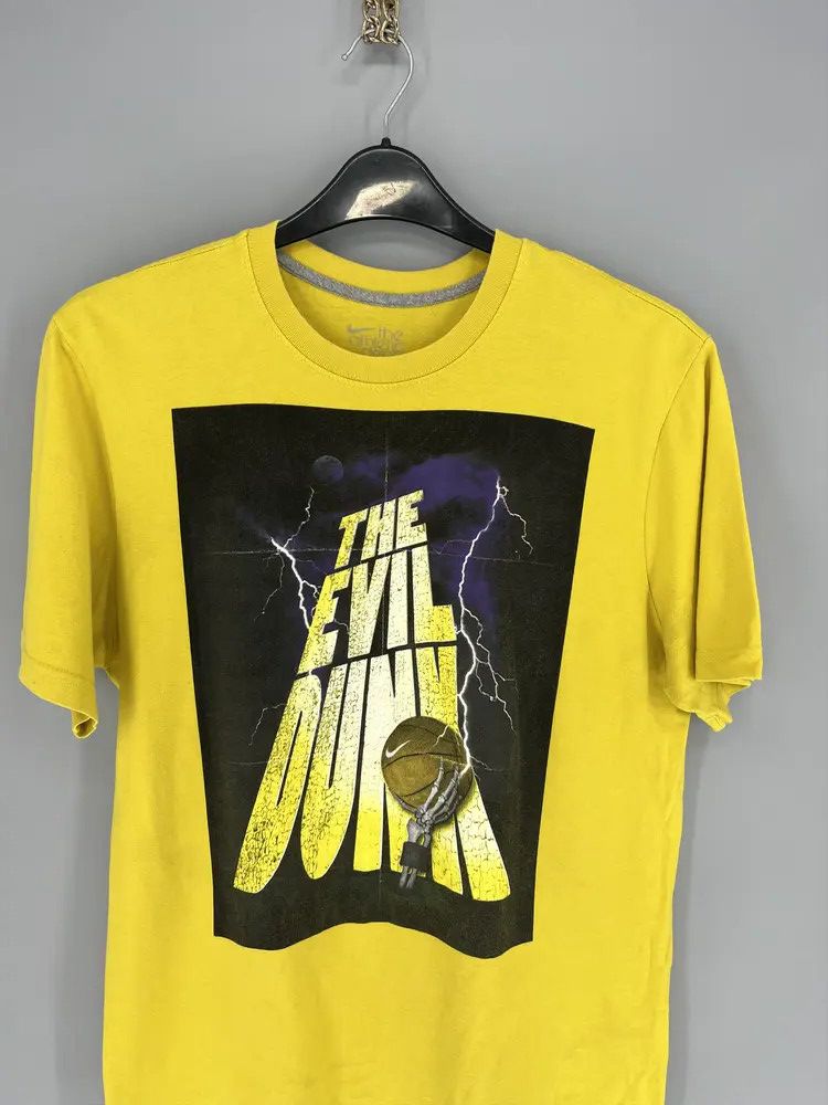 Other Vintage Nike NBA Swoosh Logo Tee Travis Scott Style Size US L / EU 52-54 / 3 - 6 Thumbnail