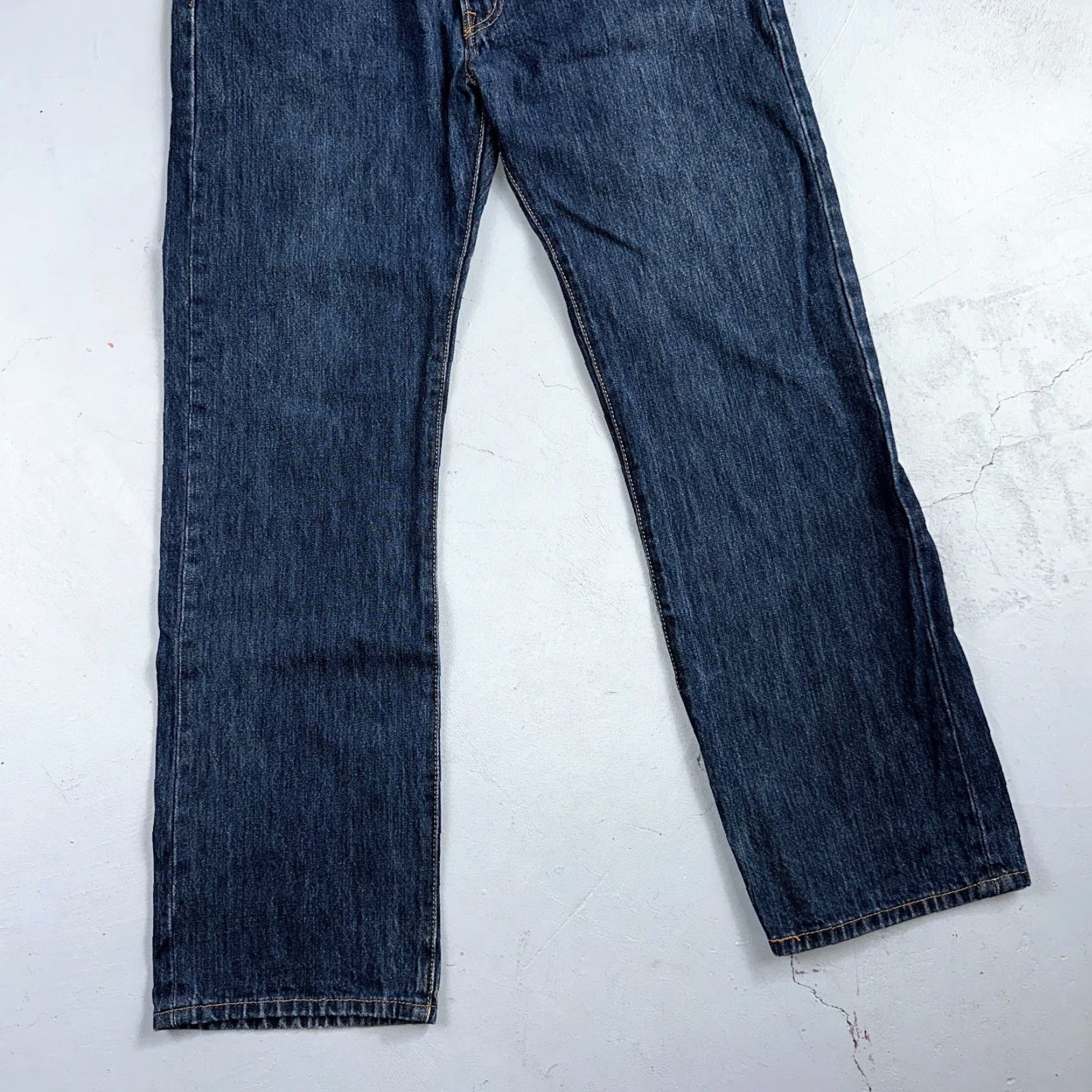 Levi's VINTAGE Levi's Jeans 501 36x32 Medium Blue Levi's 501 Series Straight 90s Mens Jeans Size US 36 / EU 52 - 2 Thumbnail