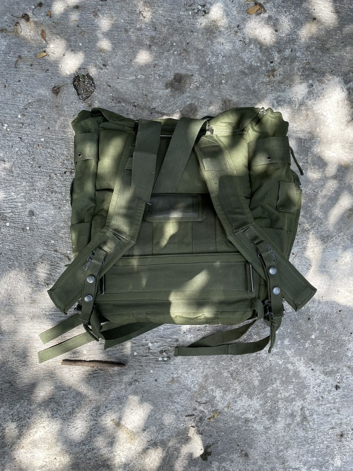 Vintage Vintage Military Bagpack Alice Pack Size ONE SIZE - 2 Thumbnail