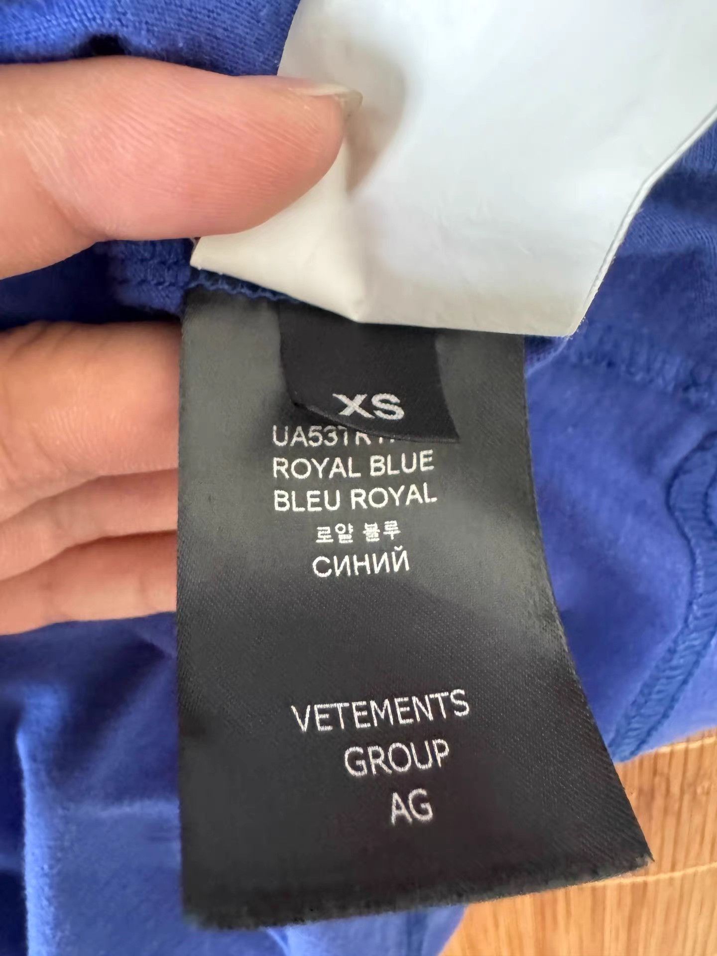 Vetements Vetements Signature Logo T-Shirt Size US XS / EU 42 / 0 - 4 Thumbnail