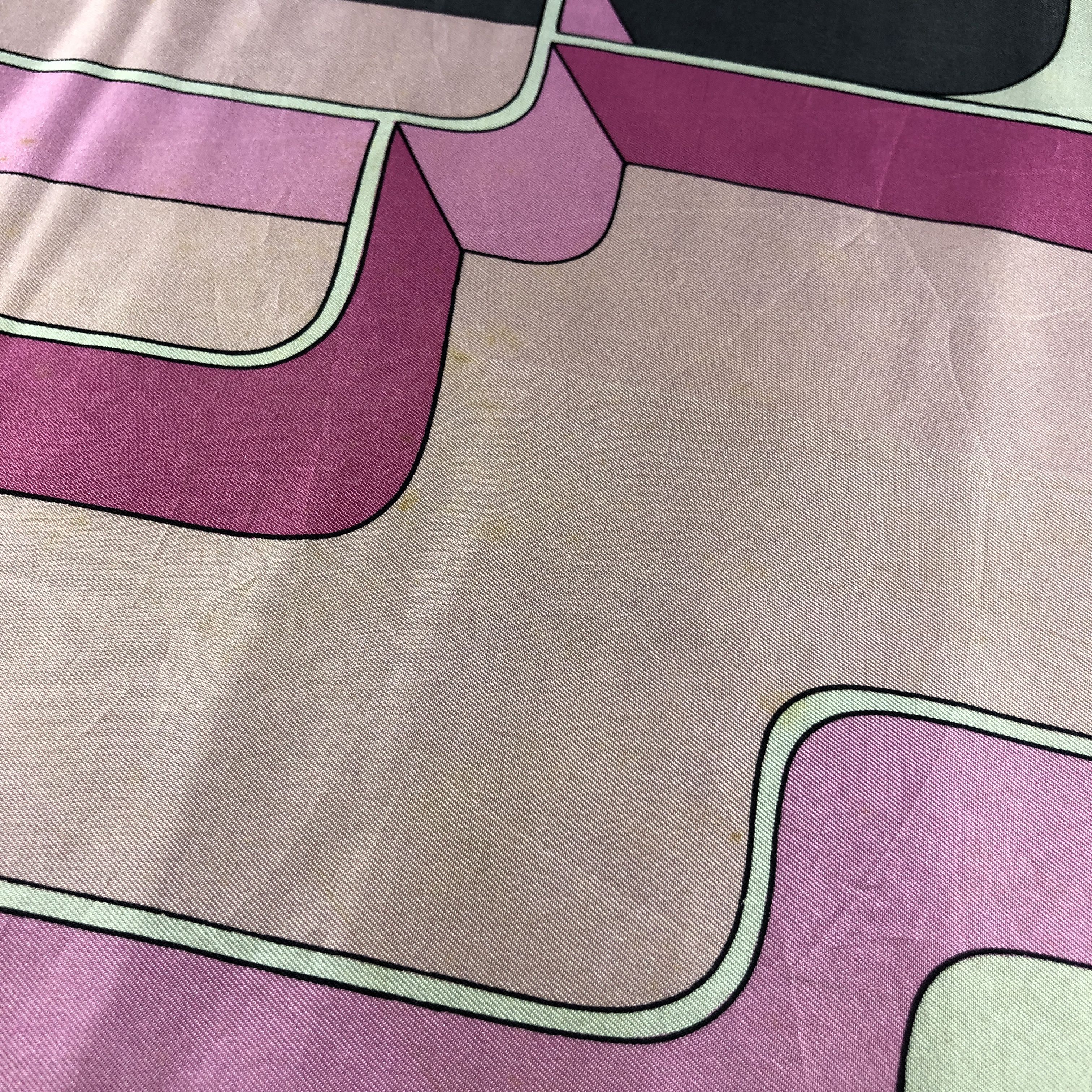 Pierre Cardin Pierre Cardin Abstract Hand Rolled Silk Scarf M1126 Size ONE SIZE - 13 Thumbnail