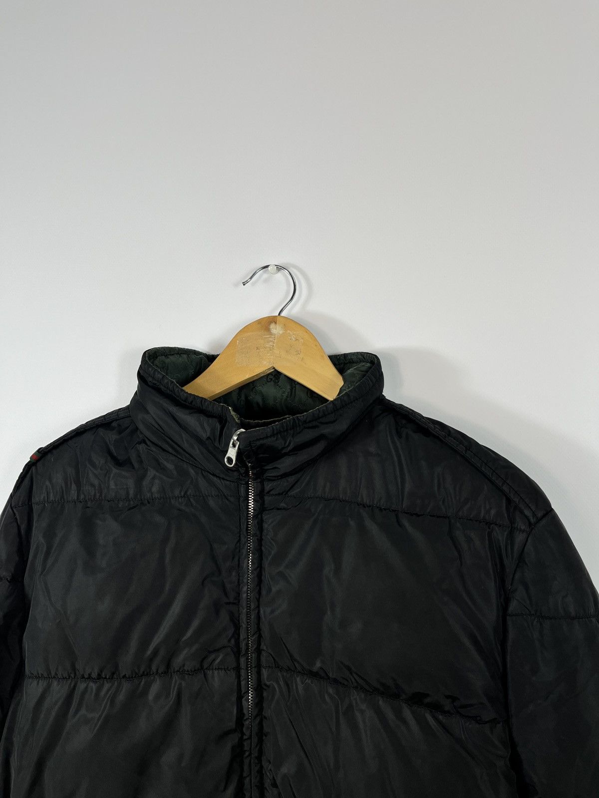 Gucci Vintage Rare Gucci Monogram Puffer Down Jacket Y2k size 48 Size US M / EU 48-50 / 2 - 6 Thumbnail