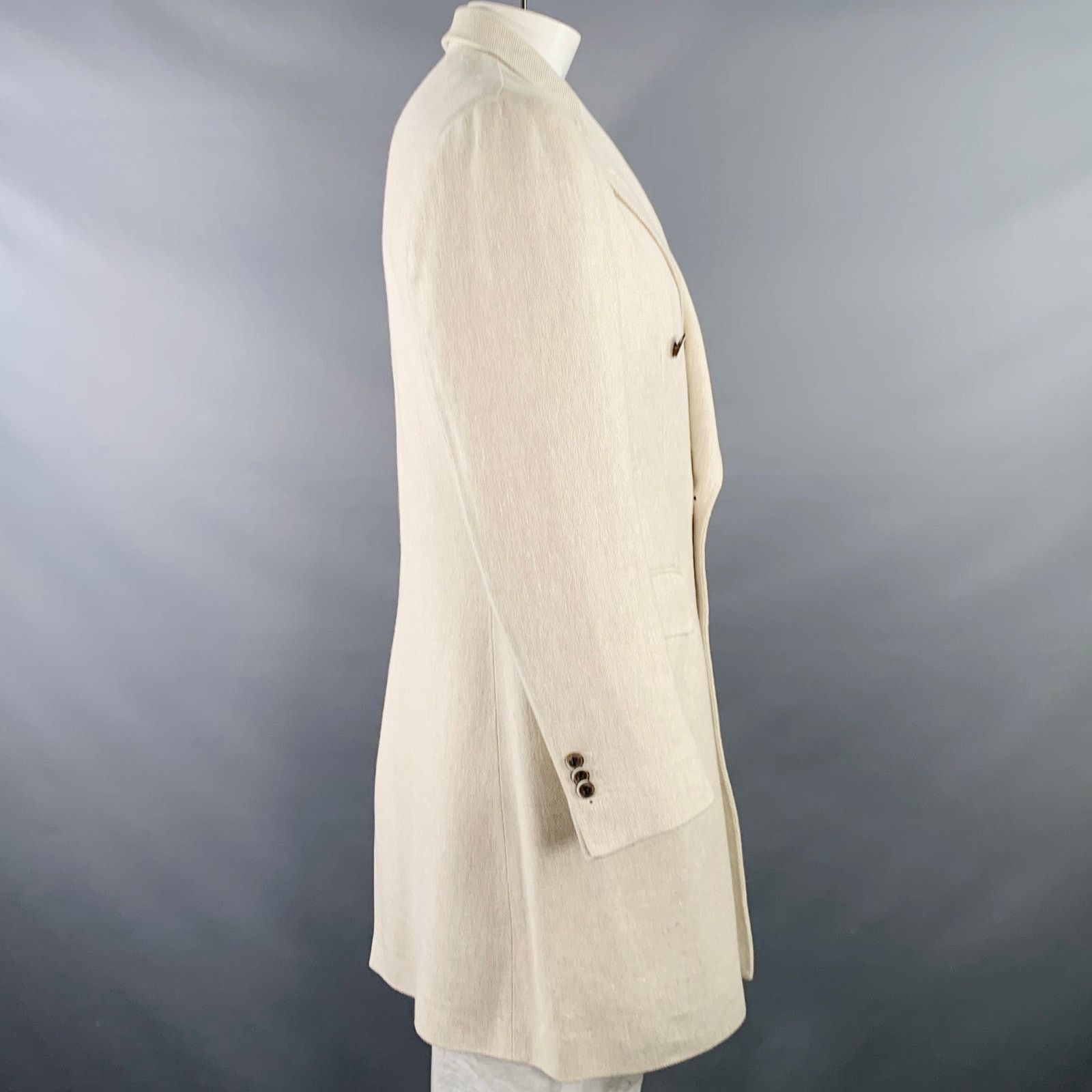 Suitsupply Beige Stone Woven Linen Double Breasted Peak Lapel Coat Size US XL / EU 56 / 4 - 2 Thumbnail