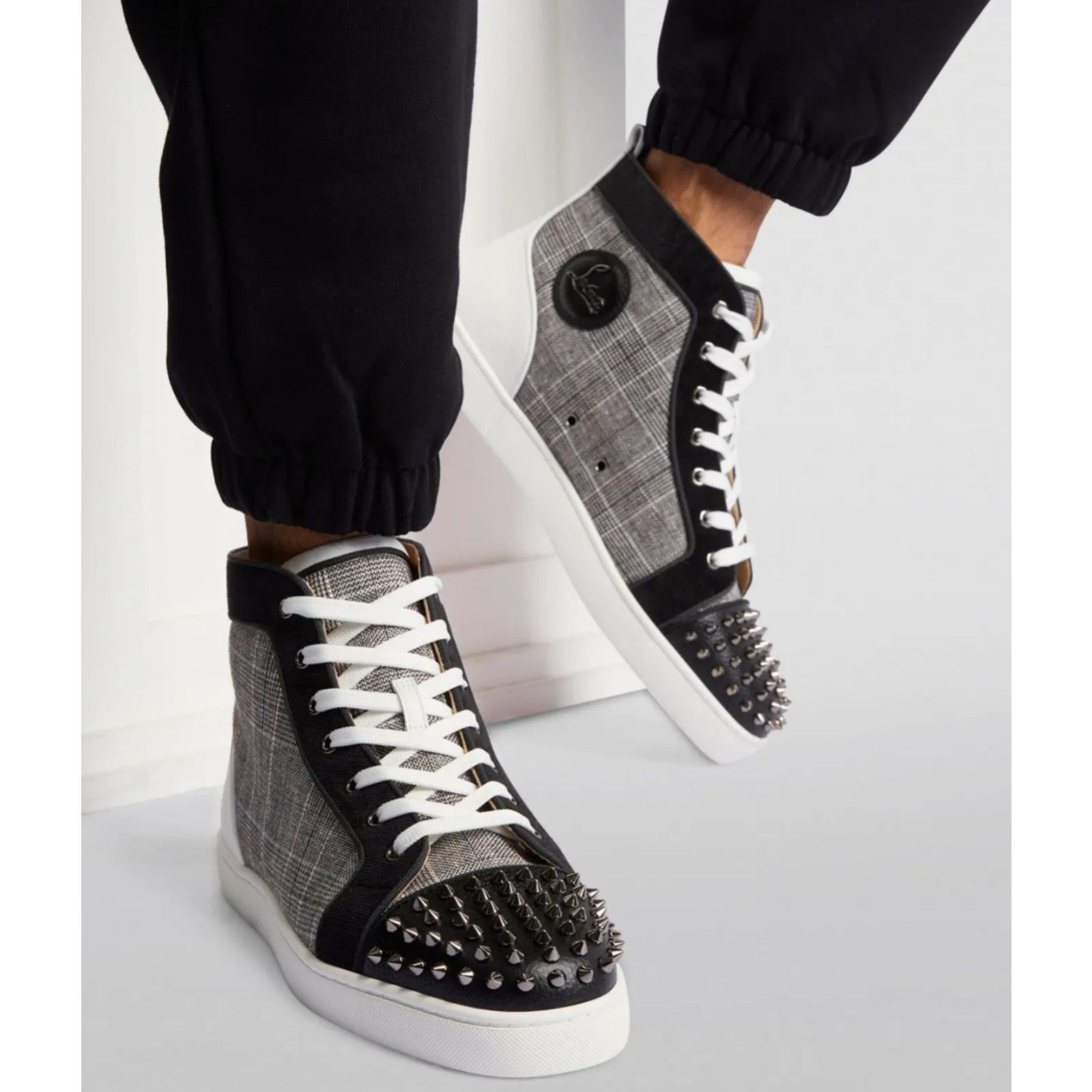 Christian Louboutin Christian Louboutin Mens Lou Spikes Orlato Flat Grey Size US 9 / EU 42 - 5 Thumbnail