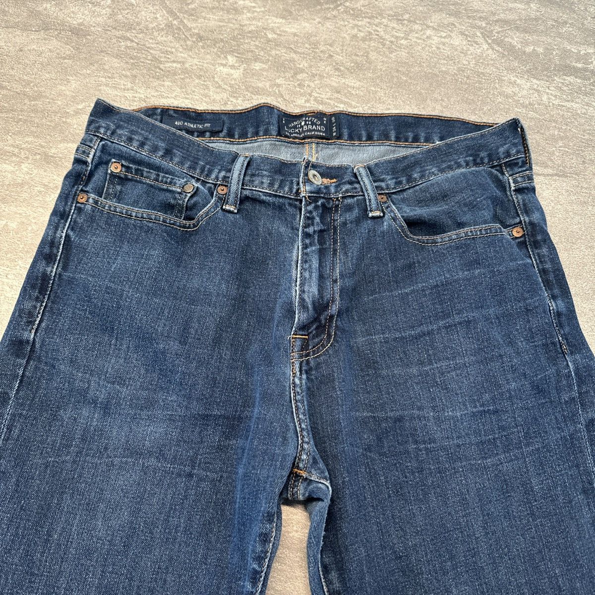Lucky Brand Lucky Brand 410 Jeans 34x30 Blue Athletic Slim Fit Stretch Size US 34 / EU 50 - 2 Thumbnail