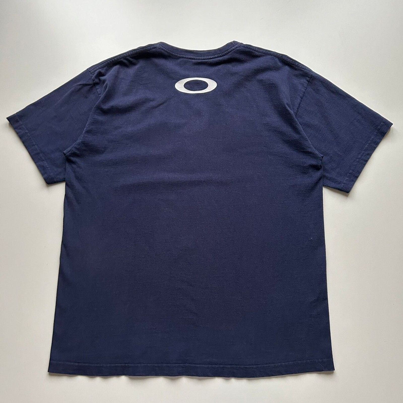 Oakley Vintage Y2K Oakley Logo T Shirt XL Sun Faded Gorpcore Rare Size US XL / EU 56 / 4 - 3 Thumbnail