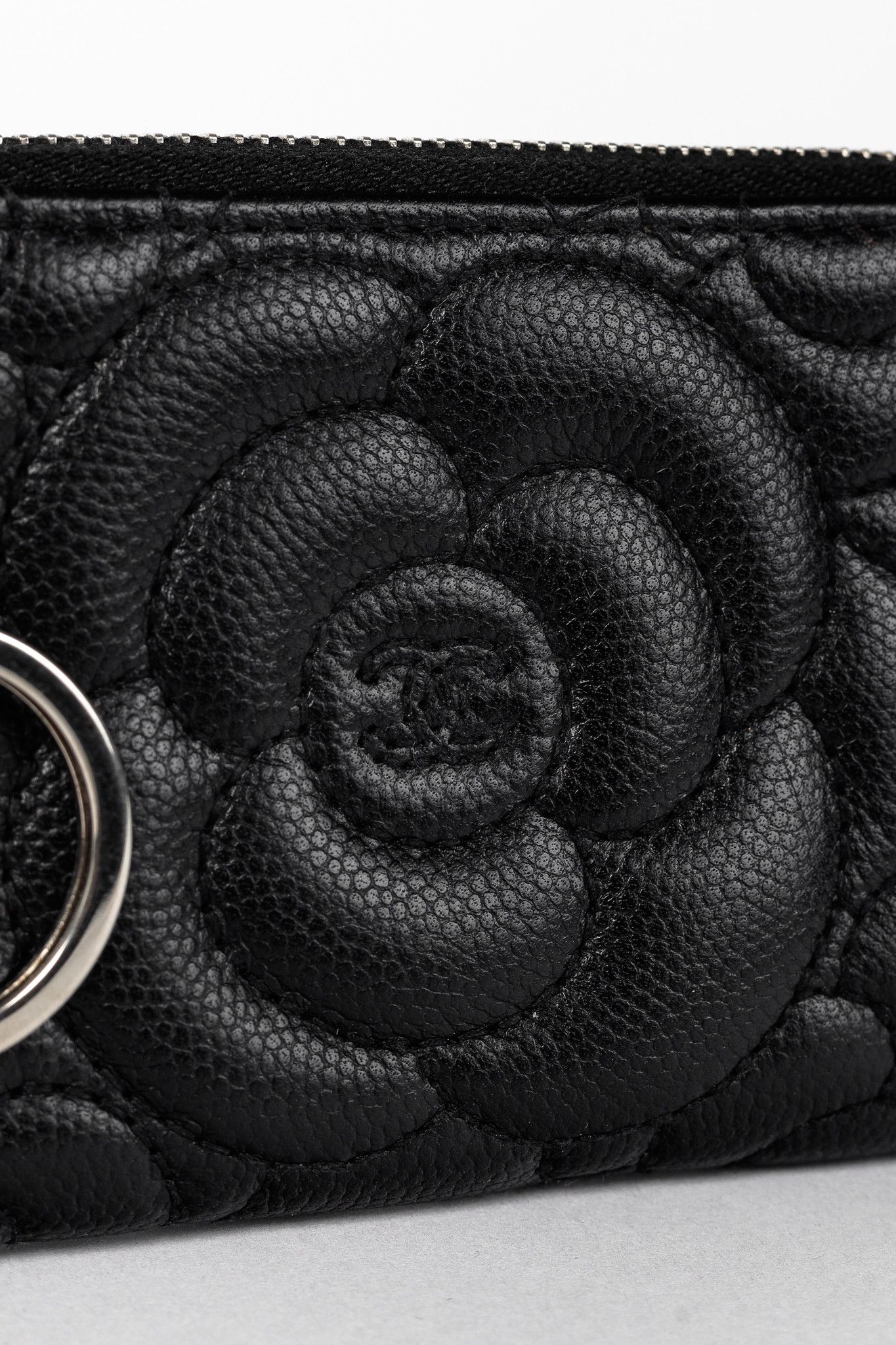 Chanel Chanel Black Caviar Leather Camellia-Embossed Key Holder Size ONE SIZE - 6 Thumbnail