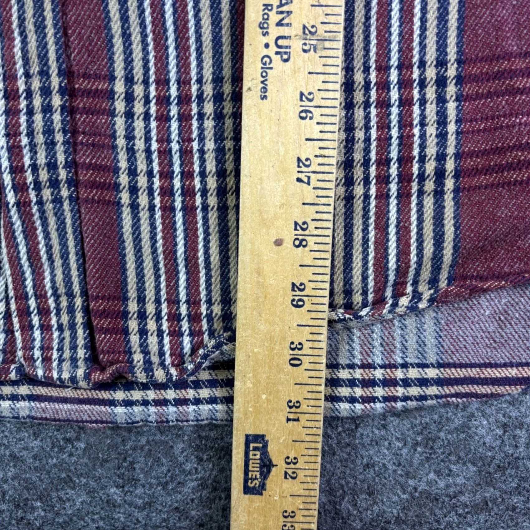 Vintage St. John's Bay Heavyweight Flannel Shirt Mens XLT Tall Burgundy Plaid Cotton Work Size US XL / EU 56 / 4 - 5 Thumbnail