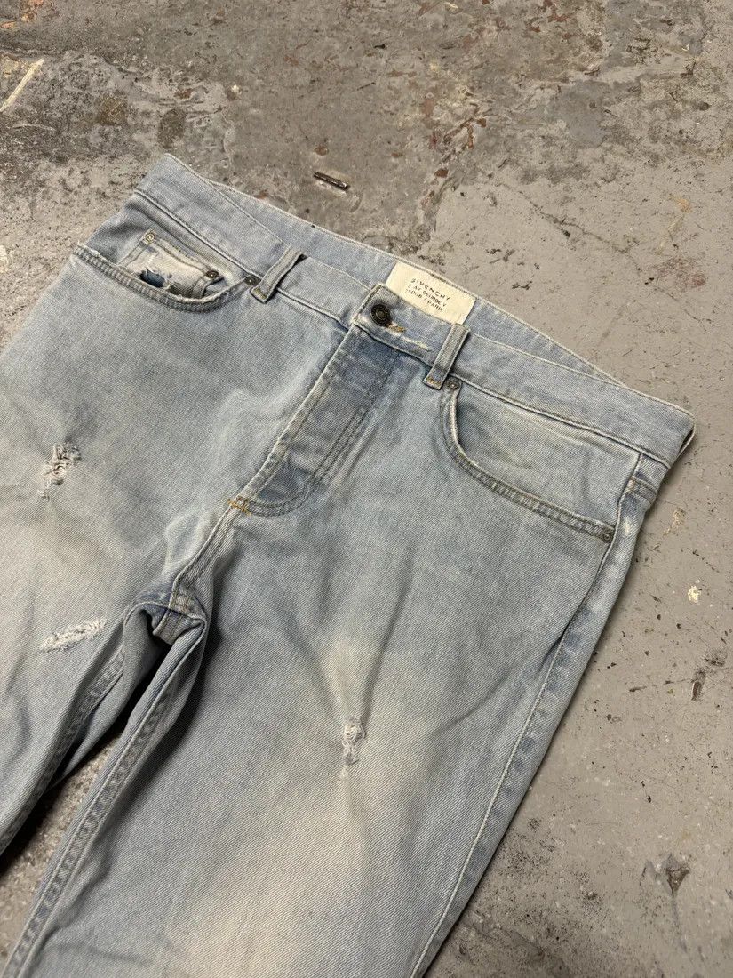 Designer × Givenchy × Vintage 2000s Givenchy Blue Distressed Slim Denim Jeans Size US 33 - 9 Thumbnail