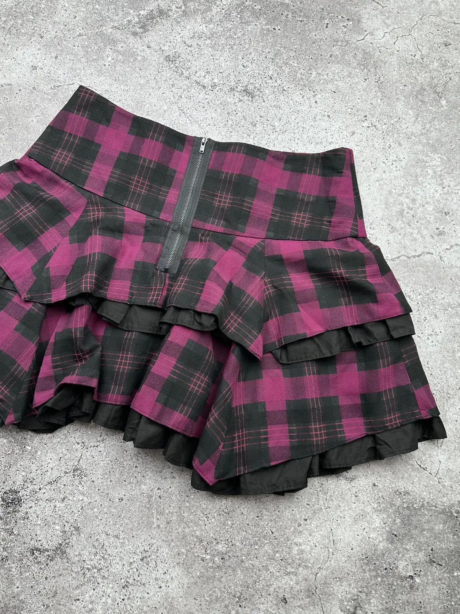 Japanese Brand Vintage Assymetry Mini Skirt C91(V194)(E8) Size 28" / US 6 / IT 42 - 6 Thumbnail