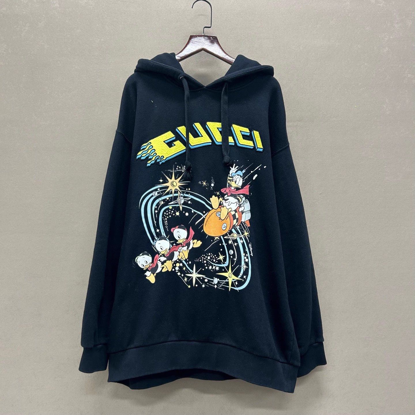 Gucci Gucci x Disney Donald Duck Logo Hoodie L Size L / US 10 / IT 46 - 1 Thumbnail
