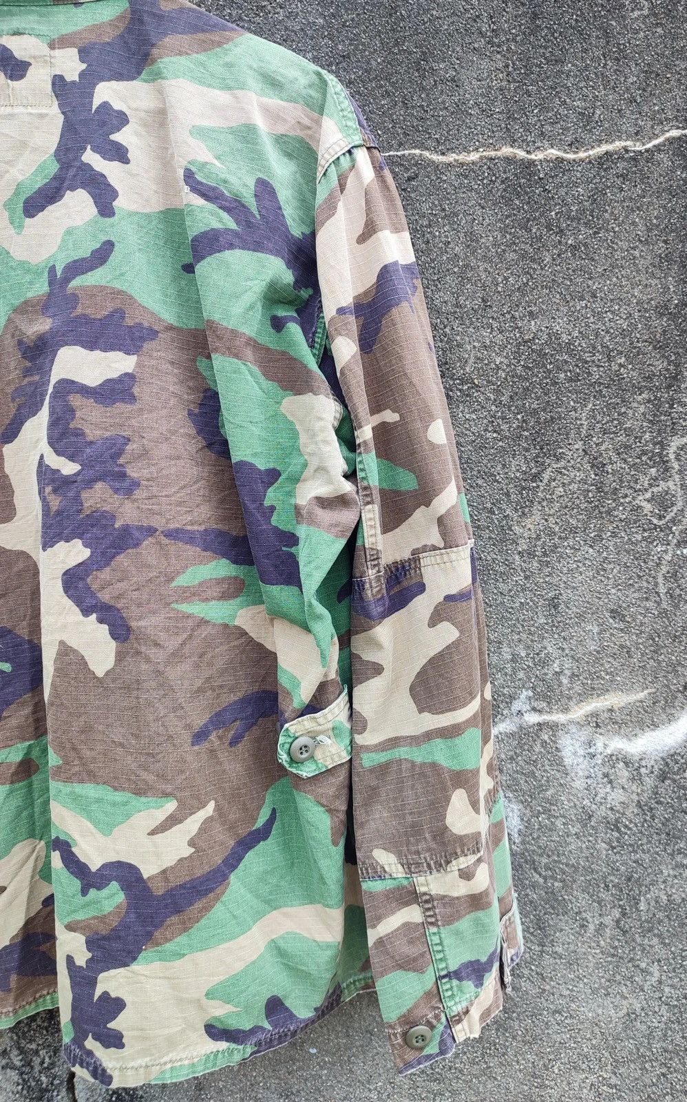 Vintage Vintage U.S. Army Woodland Camouflage BDU Jacket (1986) Size US L / EU 52-54 / 3 - 15 Thumbnail