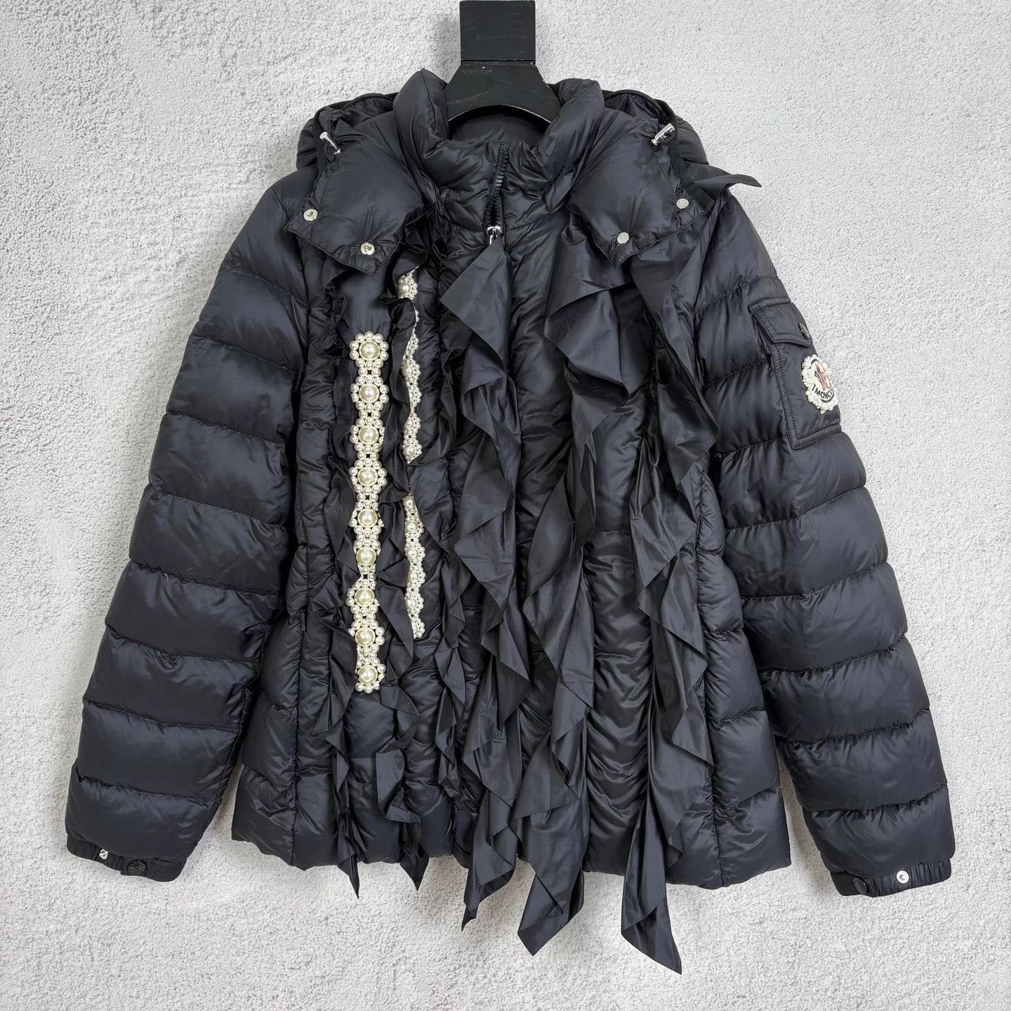 Moncler Moncler x Simone Rocha Black Down Jkt Knit Trim Pearl Size L / US 10 / IT 46 - 1 Thumbnail