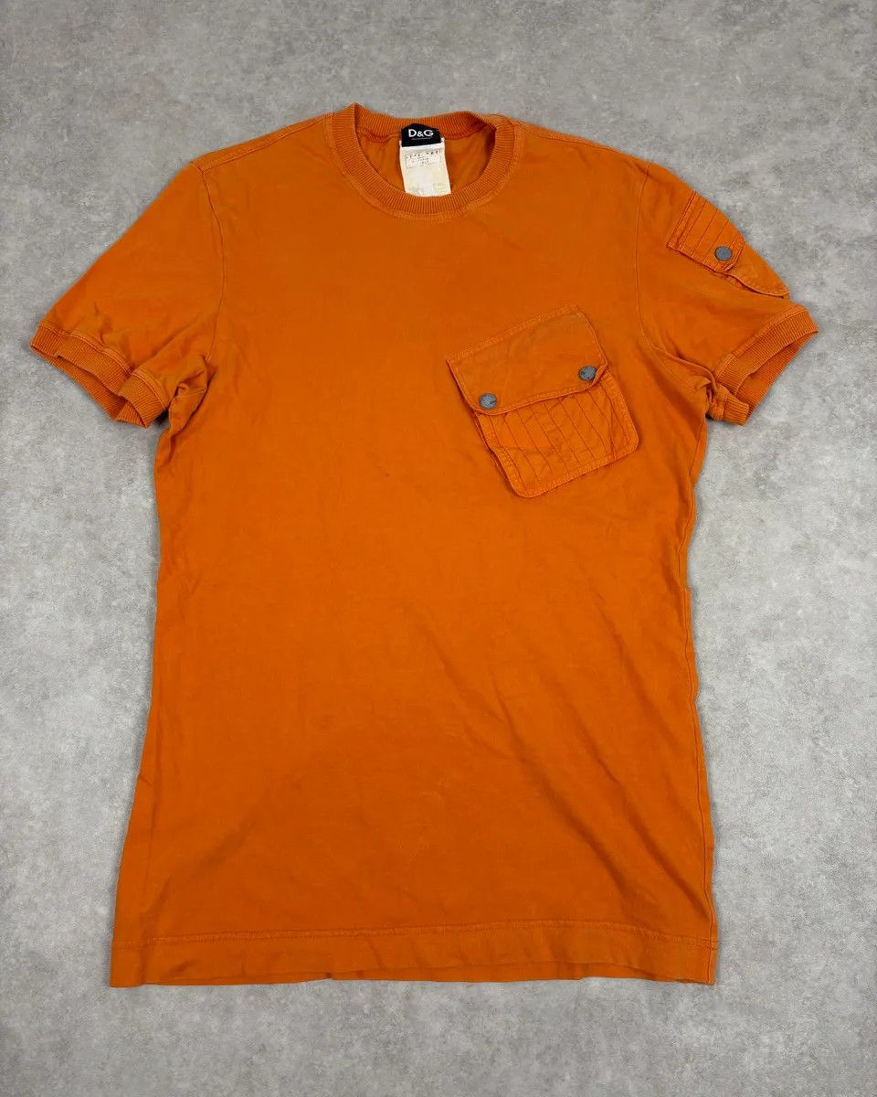 Dolce & Gabbana 2000s Dolce & Gabbana Cargo Pocket Orange T-Shirt Size US S / EU 44-46 / 1 - 1 Thumbnail
