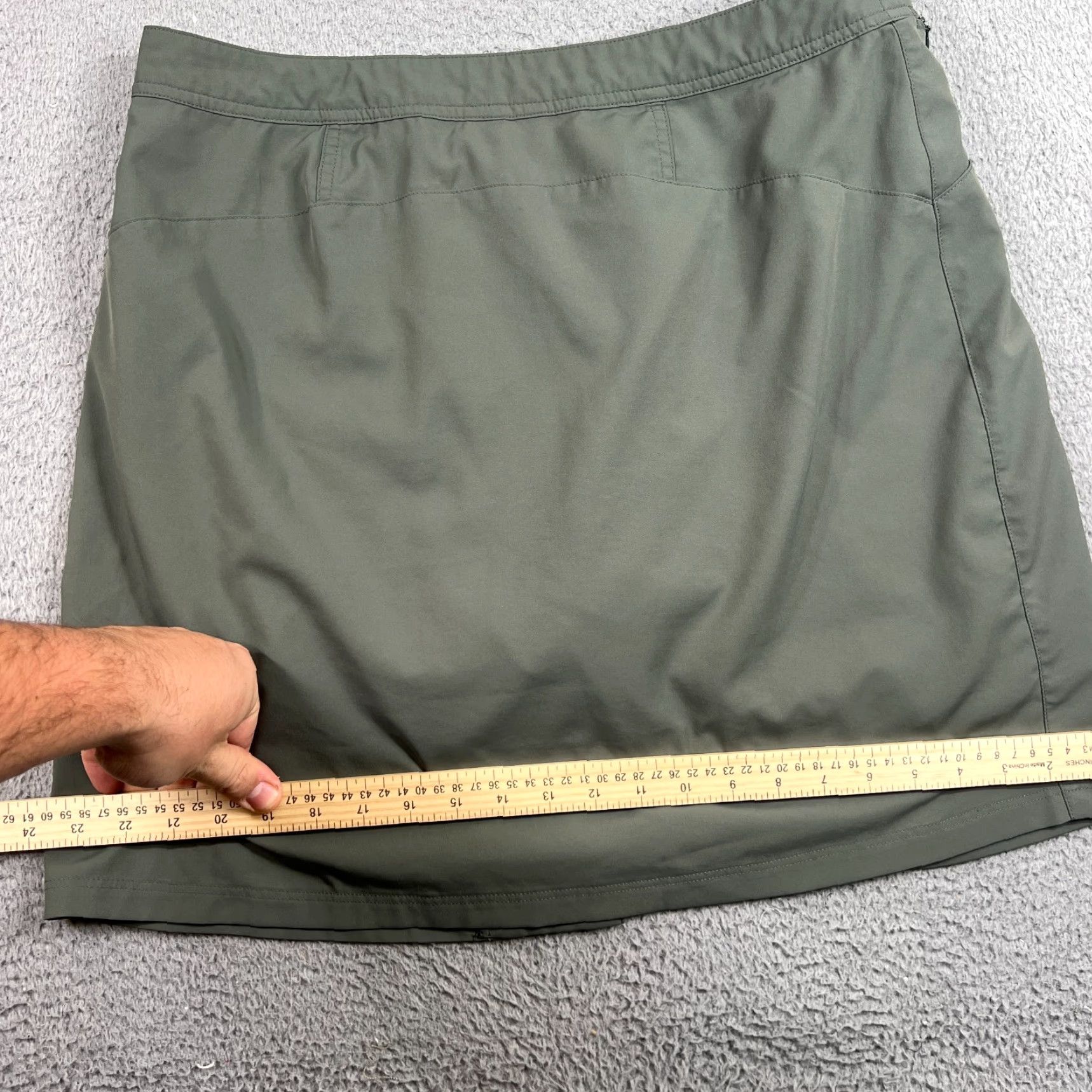 Vintage REI Womens Skirt A-Line Above Knee Zip Pocket Stretch Green 12 Skirt Sz 12 Regular UPF 30+ Polyester"} Size 34" / US 12 / IT 48 - 7 Thumbnail