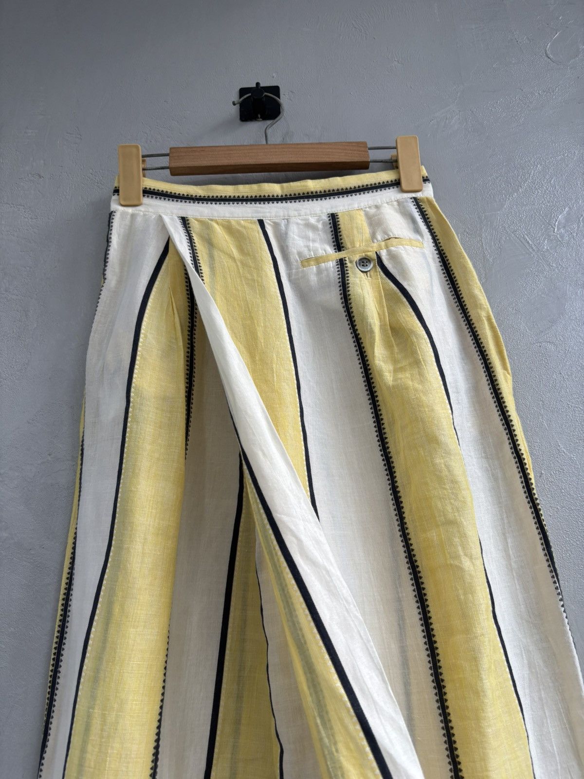 Issey Miyake Issey Miyake 80s Hakama linen wrap pant Size 27" / US 4 / IT 40 - 5 Thumbnail