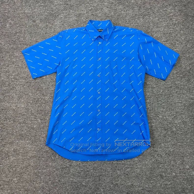 Balenciaga Balenciaga Short Sleeve Shirt with Full Print Blue Barrage Size XS / US 0-2 / IT 36-38 - 1 Thumbnail