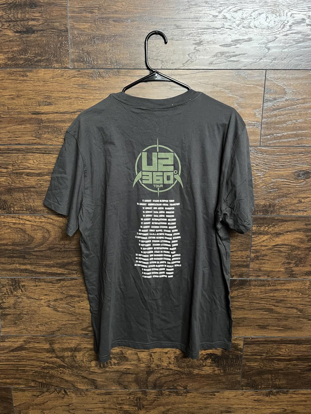 Designer U2 360 Stadium Tour T-shirt - Band Photo - 2 Sided Dates -XL Size US XL / EU 56 / 4 - 2 Thumbnail