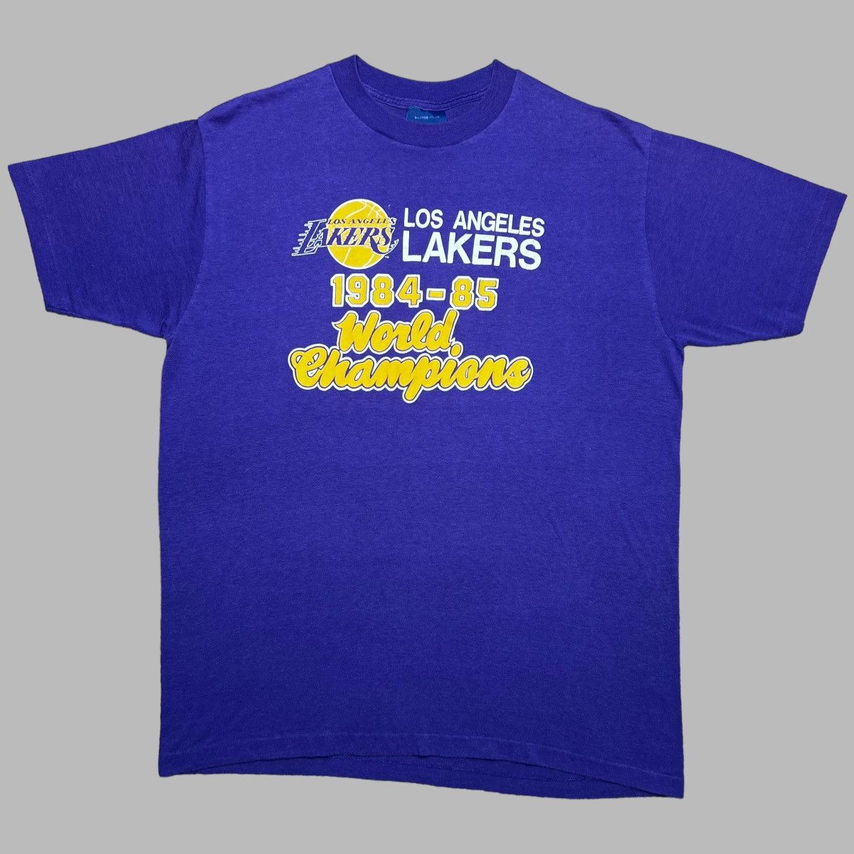 NBA × Vintage Vintage 1985 NBA Los Angeles Lakers World Champions Tee Size US L / EU 52-54 / 3 - 1 Thumbnail