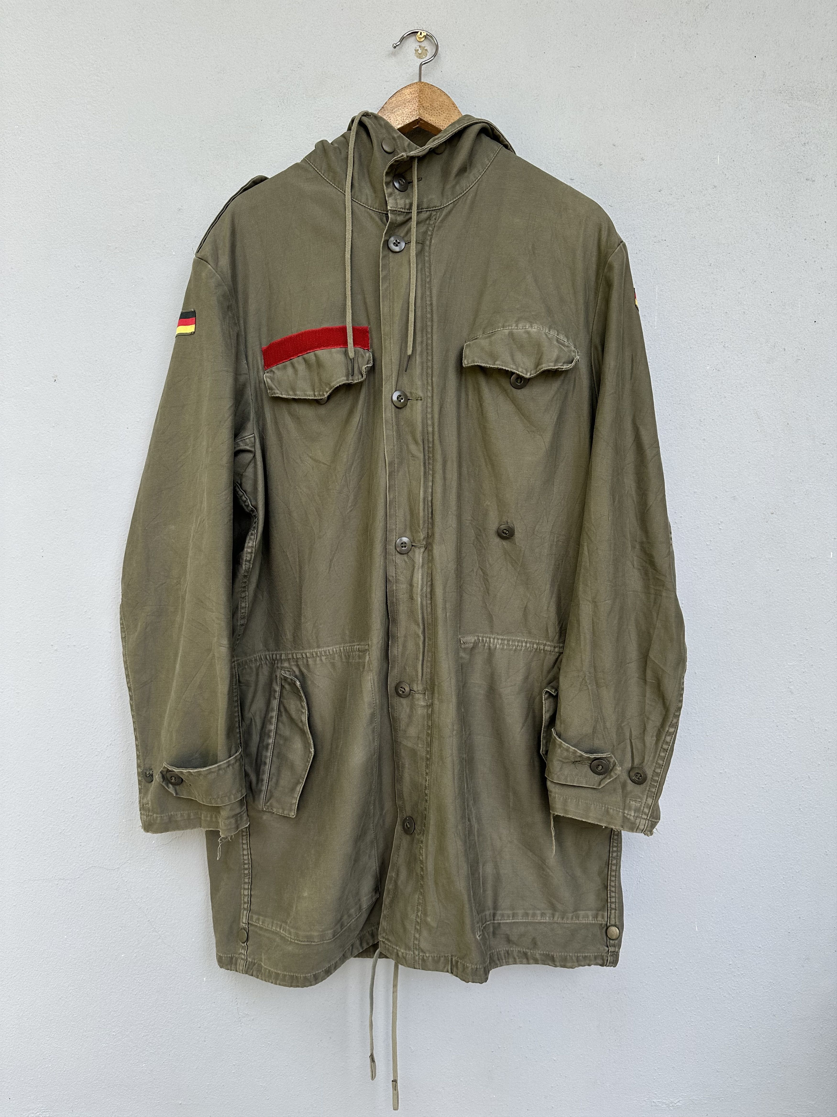 image of German Army Trainers x M 65 Field Jacket Vintage 1990 Germany Army Jeans Express Jacket (Size XL)