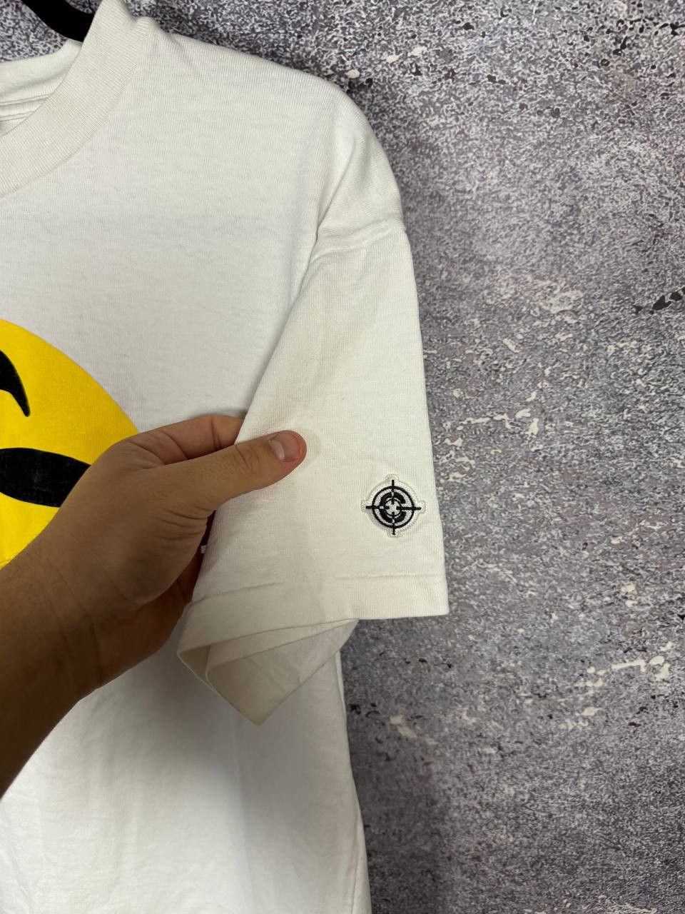 READYMADE READYMADE SMILEY FACE WHITE TEE Size US S / EU 44-46 / 1 - 12 Thumbnail