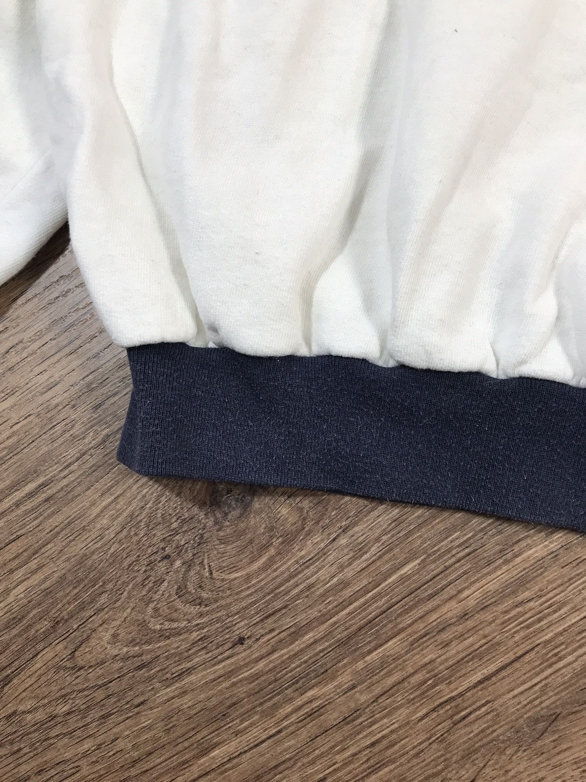Iceberg Iceberg Vintage Sweatshirt Size L Size US L / EU 52-54 / 3 - 6 Thumbnail